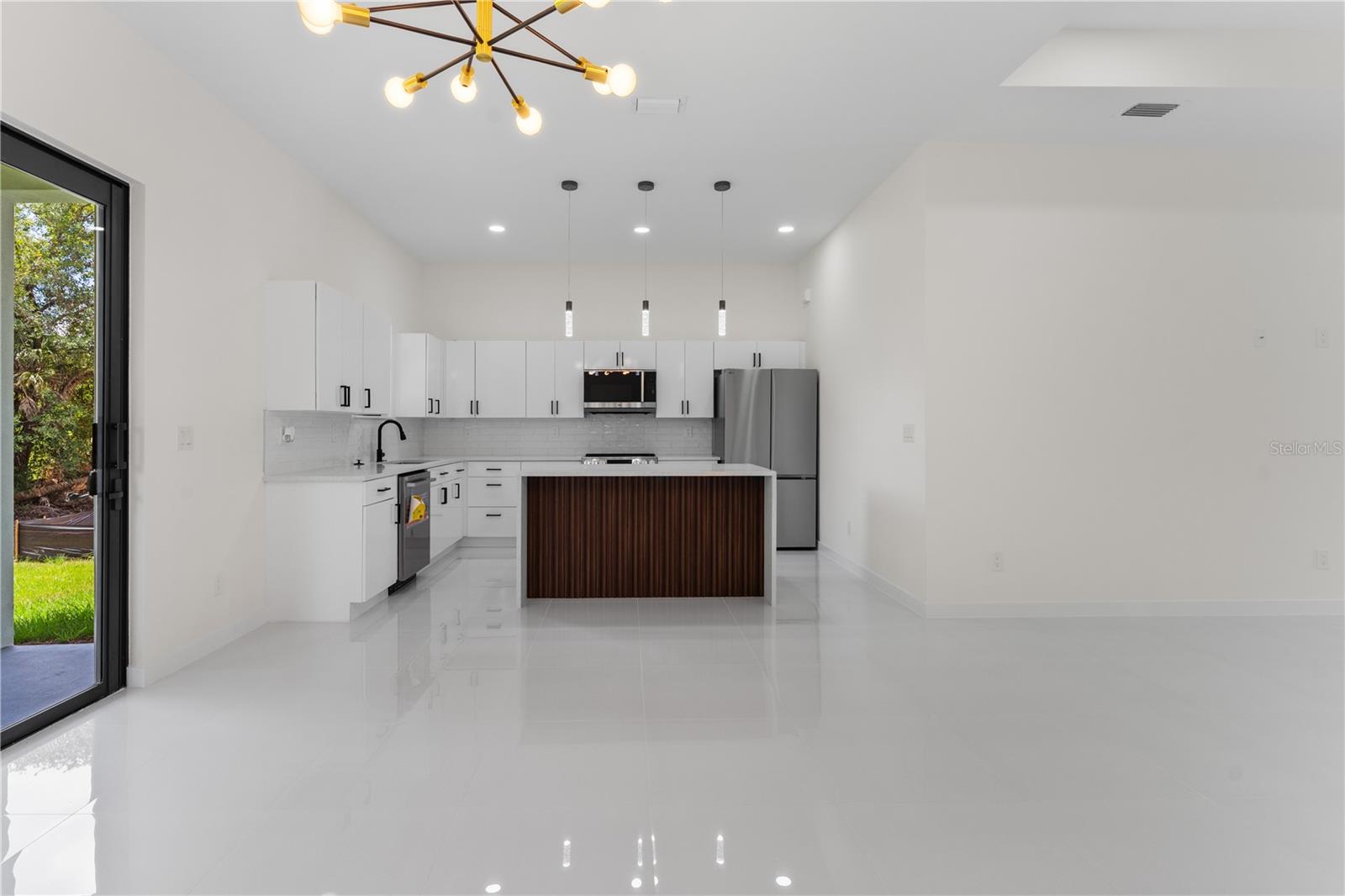 10070 FLAT RIVER ST, PORT CHARLOTTE, FL, 33981