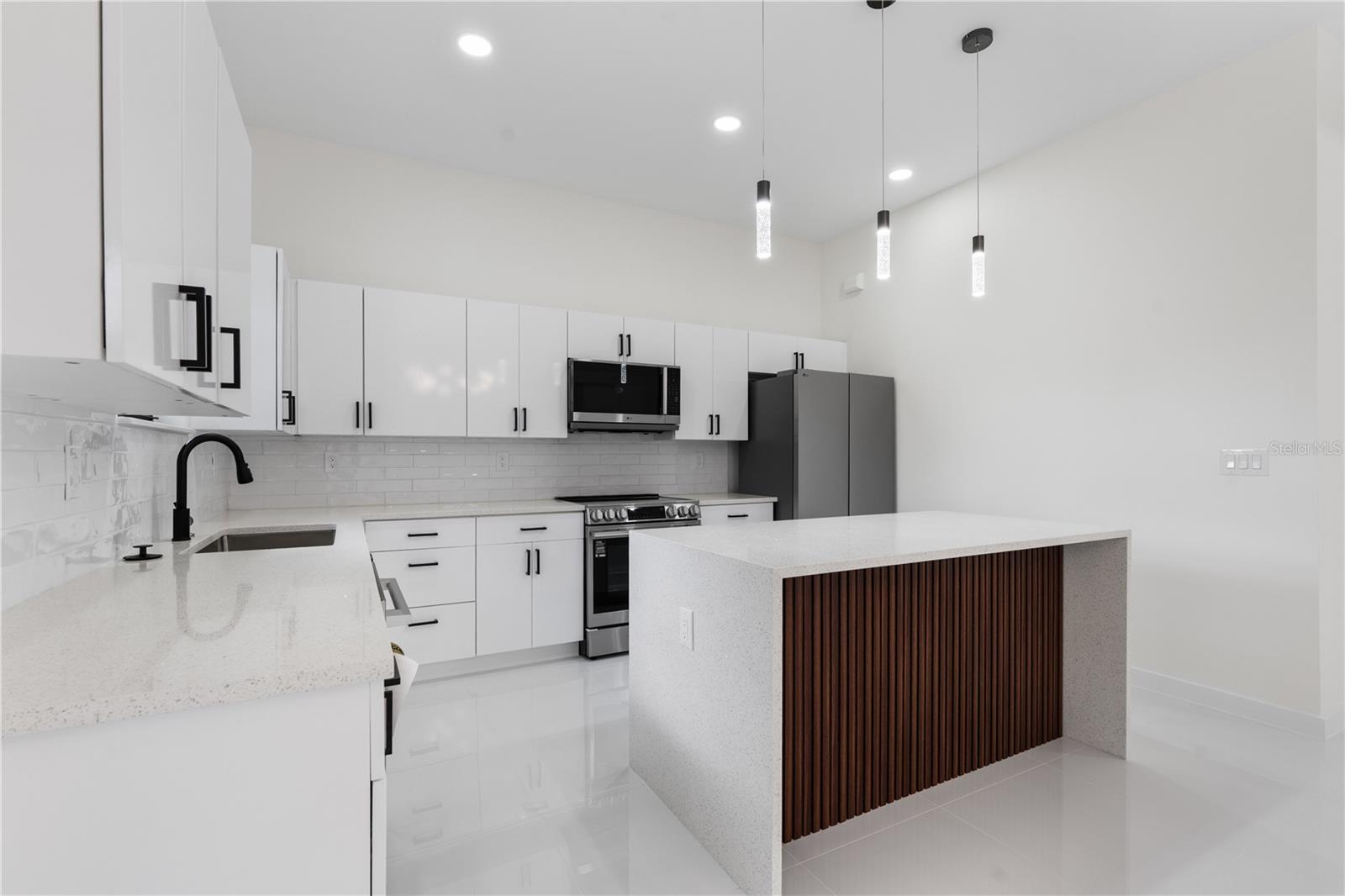 10070 FLAT RIVER ST, PORT CHARLOTTE, FL, 33981