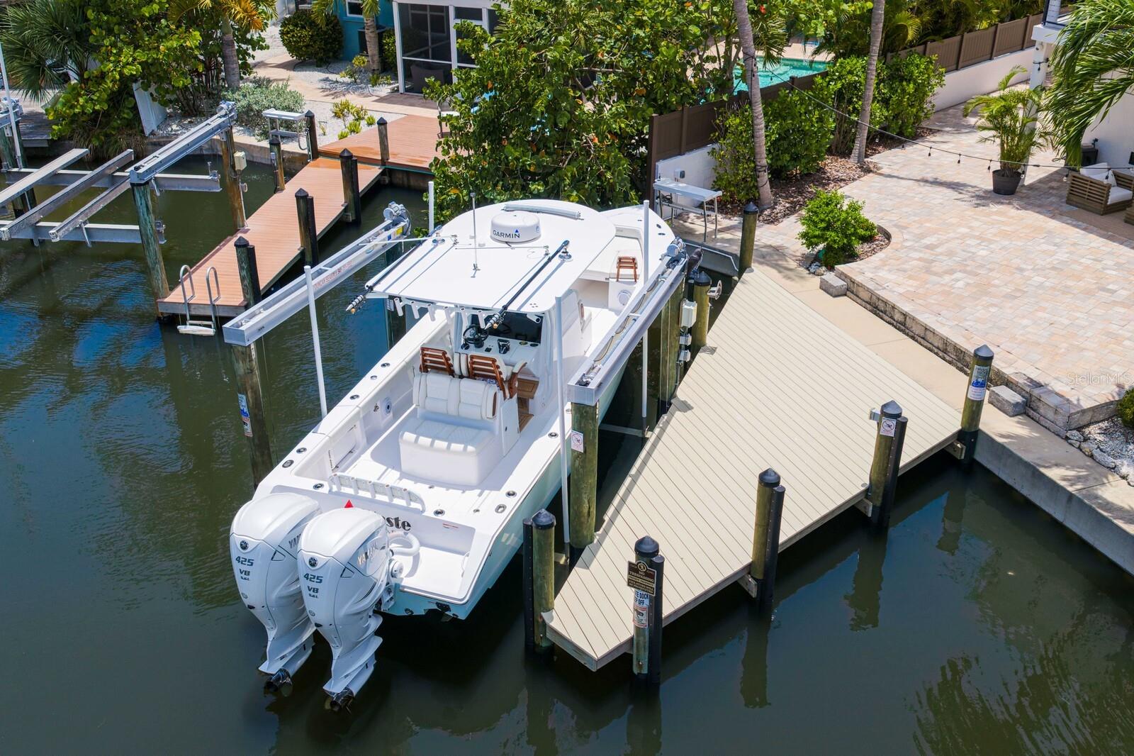 201 N HARBOR DR, HOLMES BEACH, FL, 34217