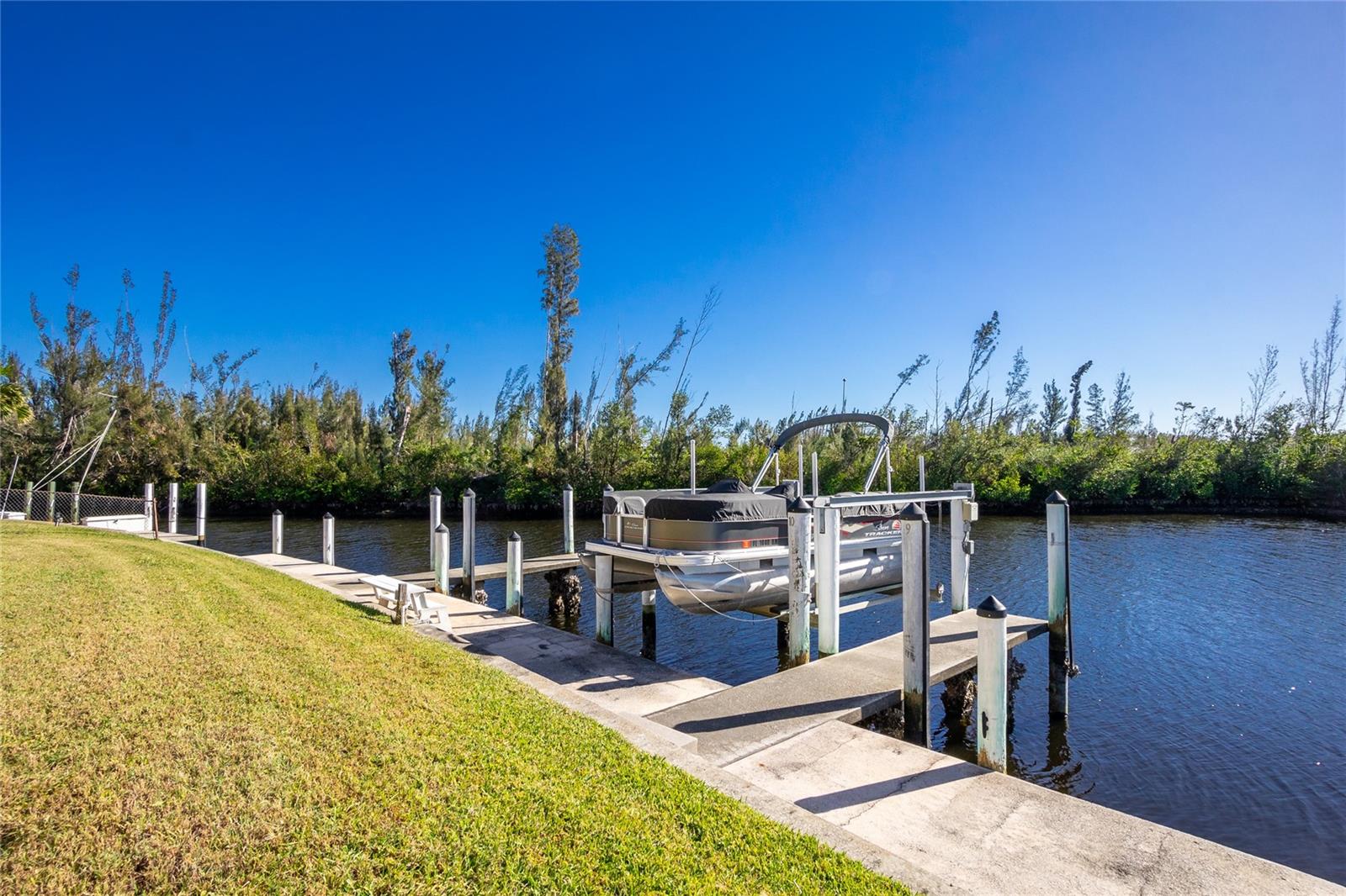 1358 ROCK DOVE CT #7, PUNTA GORDA, FL, 33950