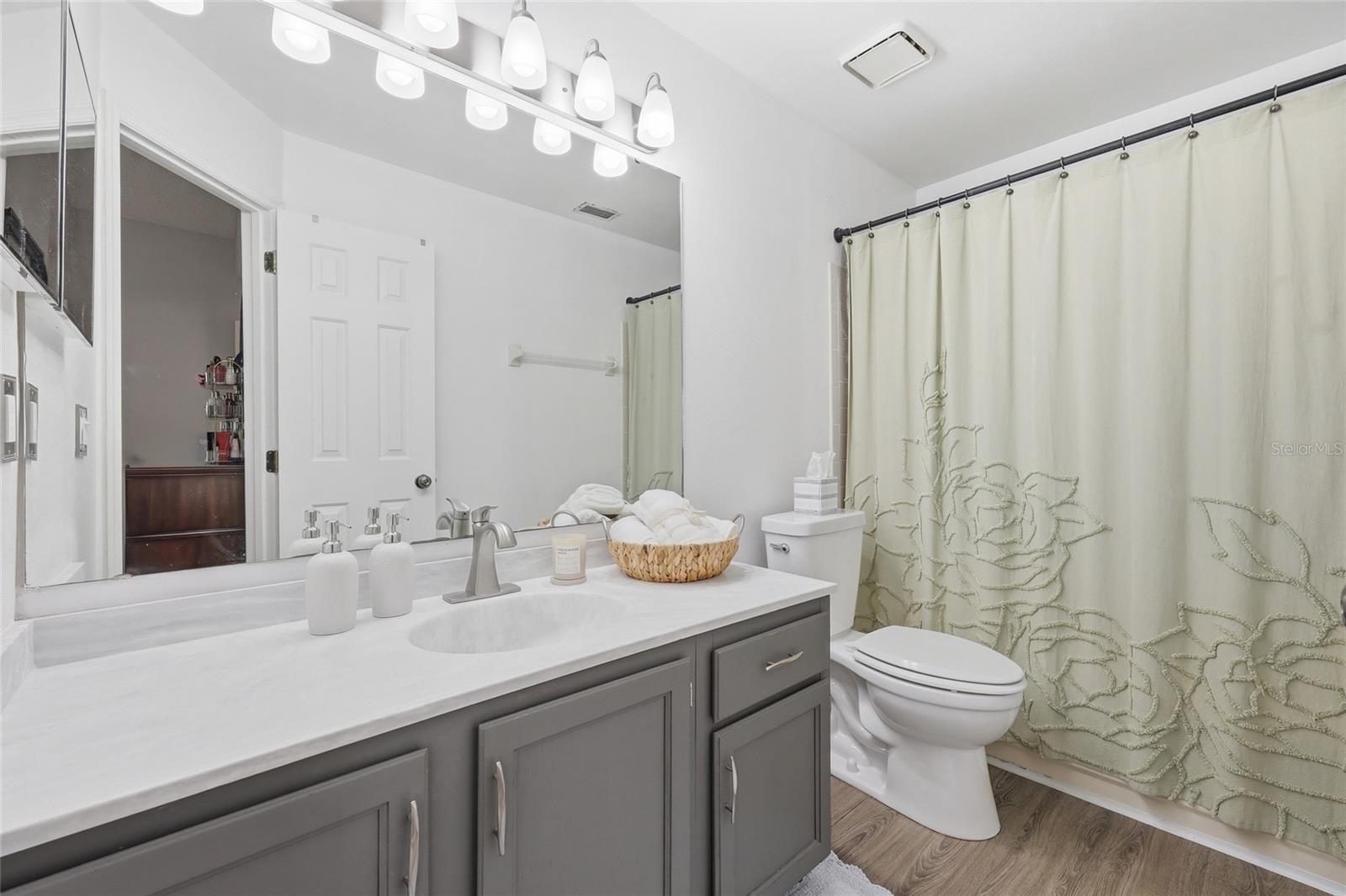 682 YOUNGSTOWN PKWY #330, ALTAMONTE SPRINGS, FL, 32714