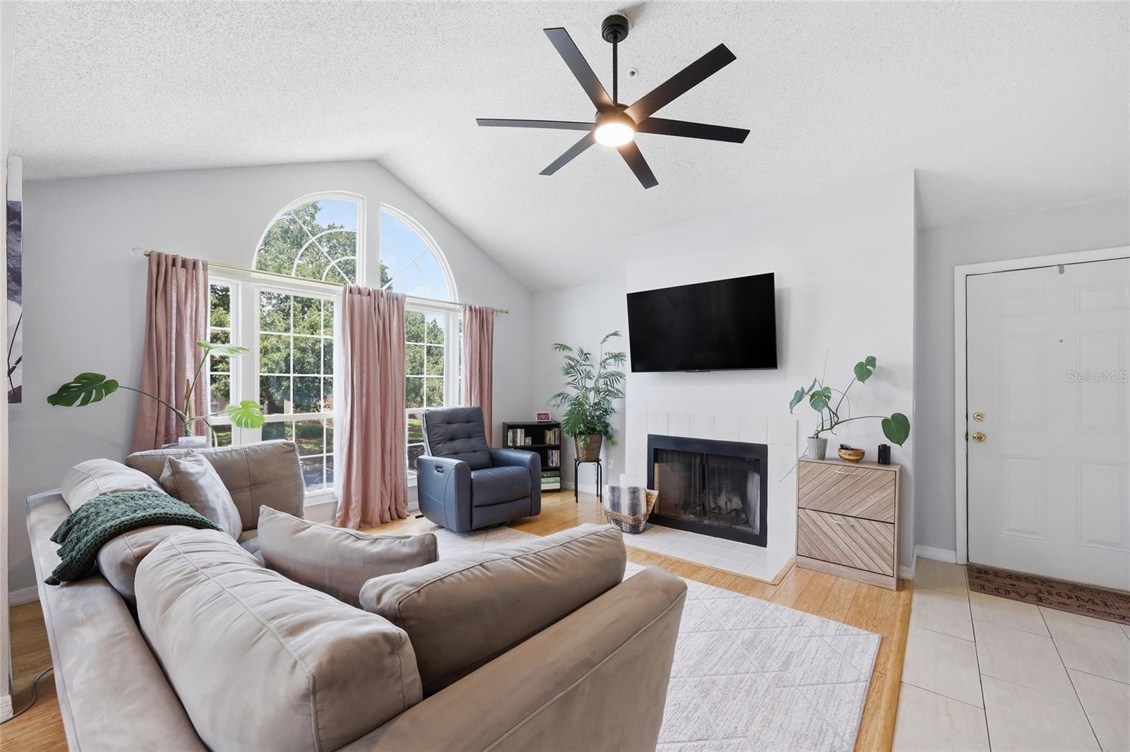 682 YOUNGSTOWN PKWY #330, ALTAMONTE SPRINGS, FL, 32714