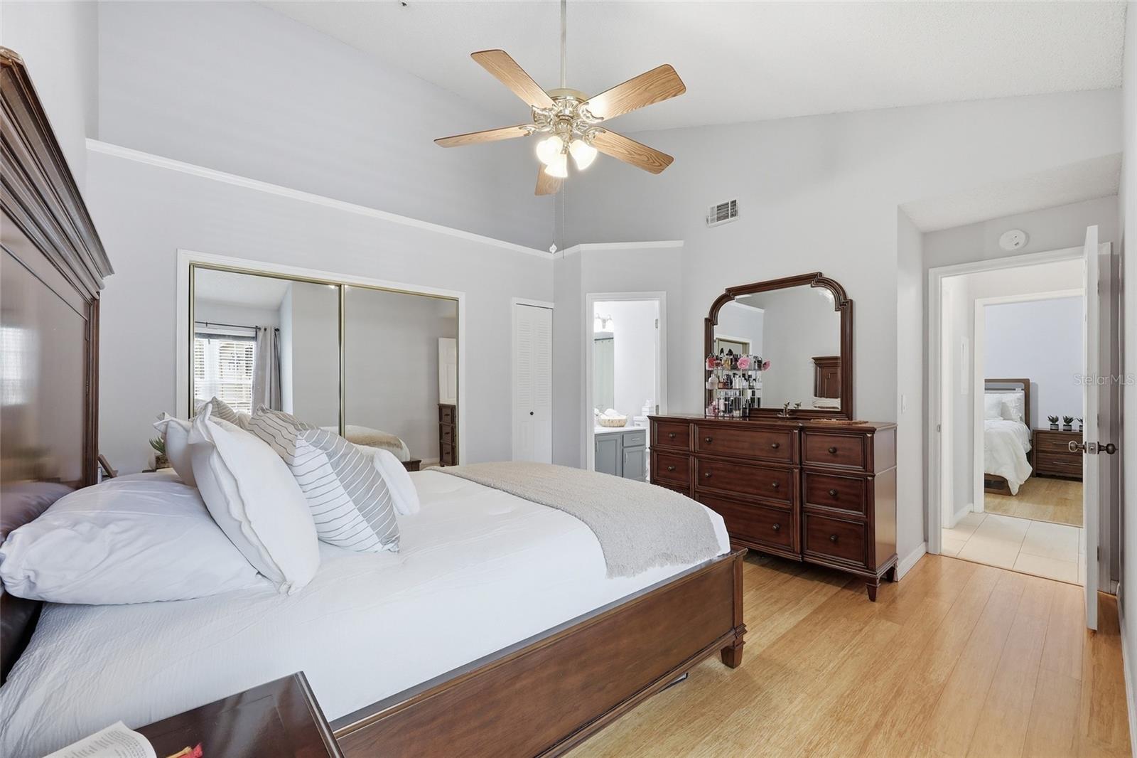682 YOUNGSTOWN PKWY #330, ALTAMONTE SPRINGS, FL, 32714