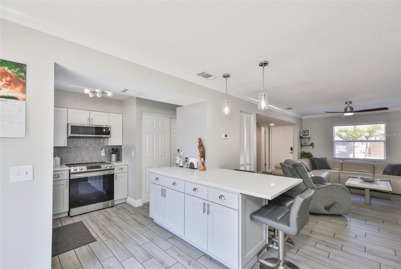 2011 S CAROLINA AVE, TAMPA, FL, 33629