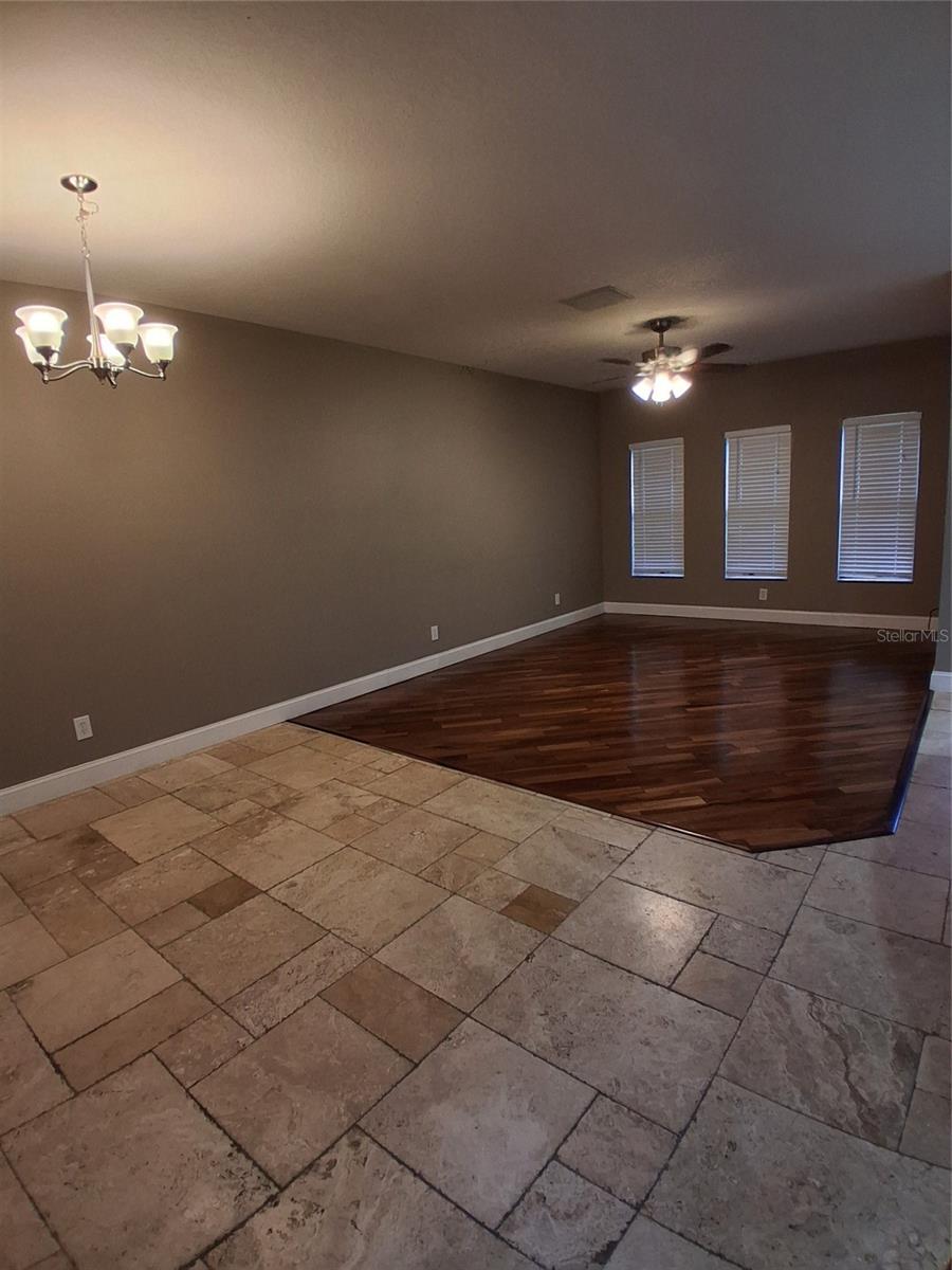 30043 MOSSBANK DR, WESLEY CHAPEL, FL, 33543