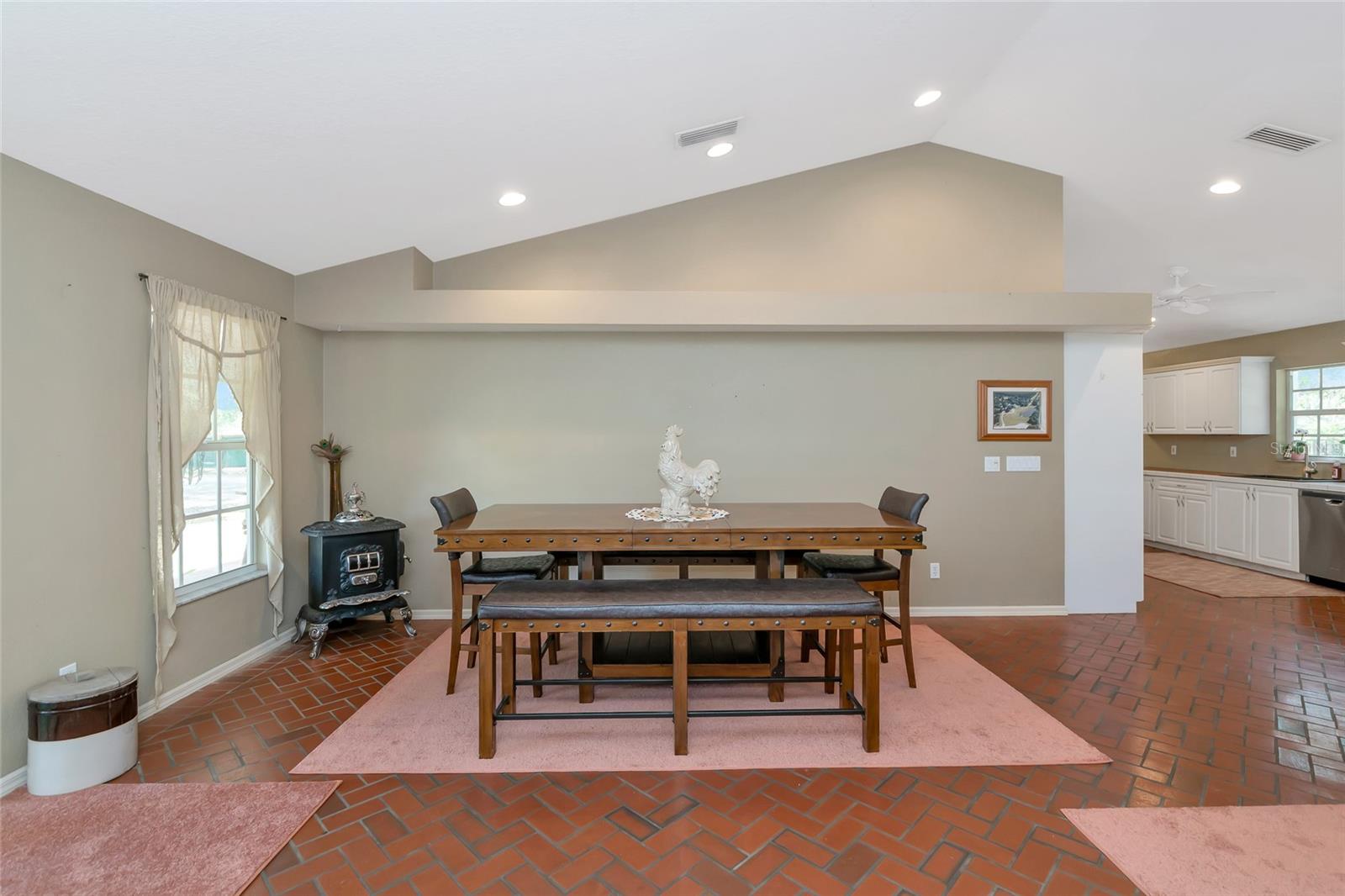 14705 MOSSY HAMMOCK LN, MYAKKA CITY, FL, 34251