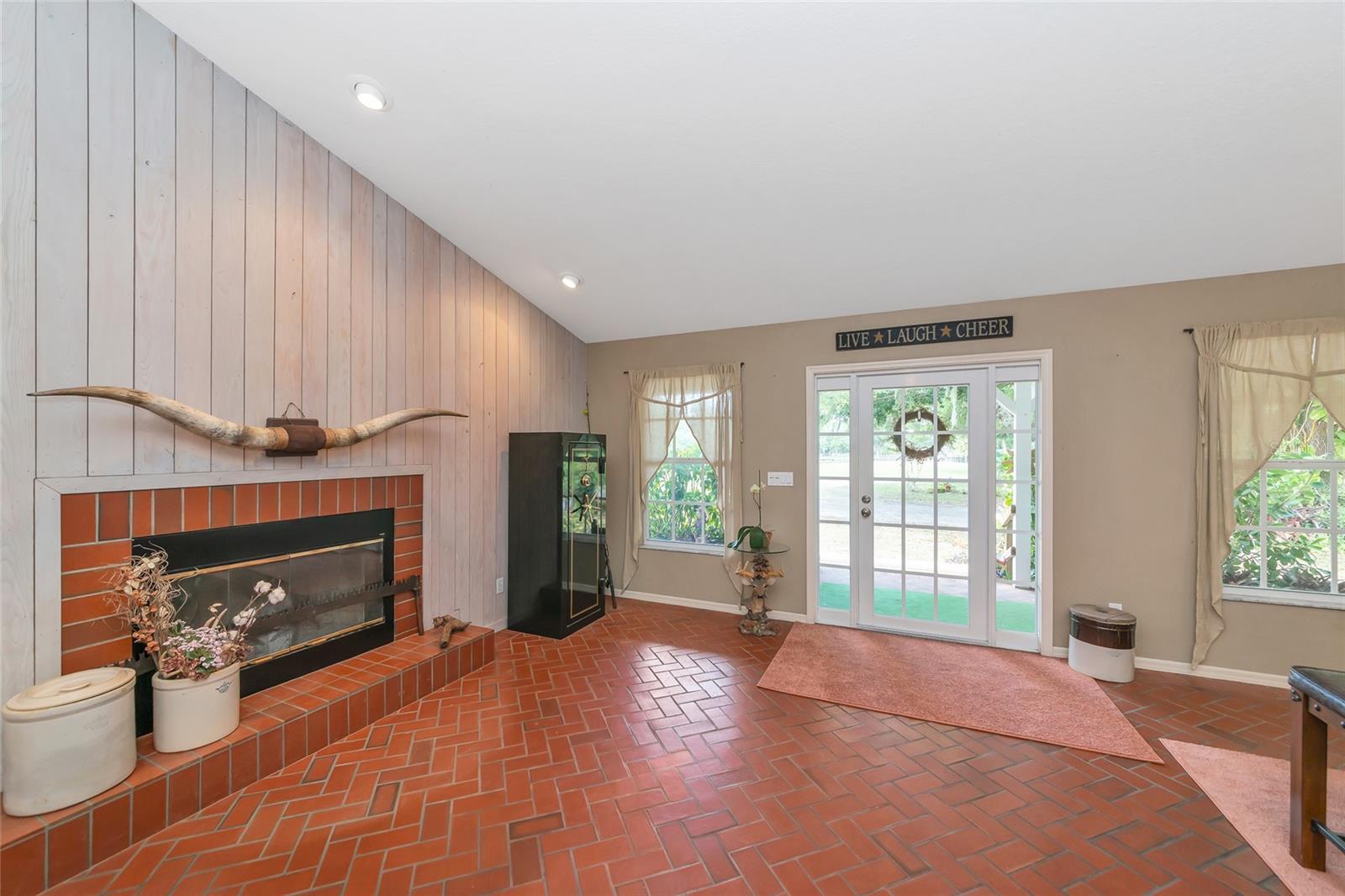 14705 MOSSY HAMMOCK LN, MYAKKA CITY, FL, 34251