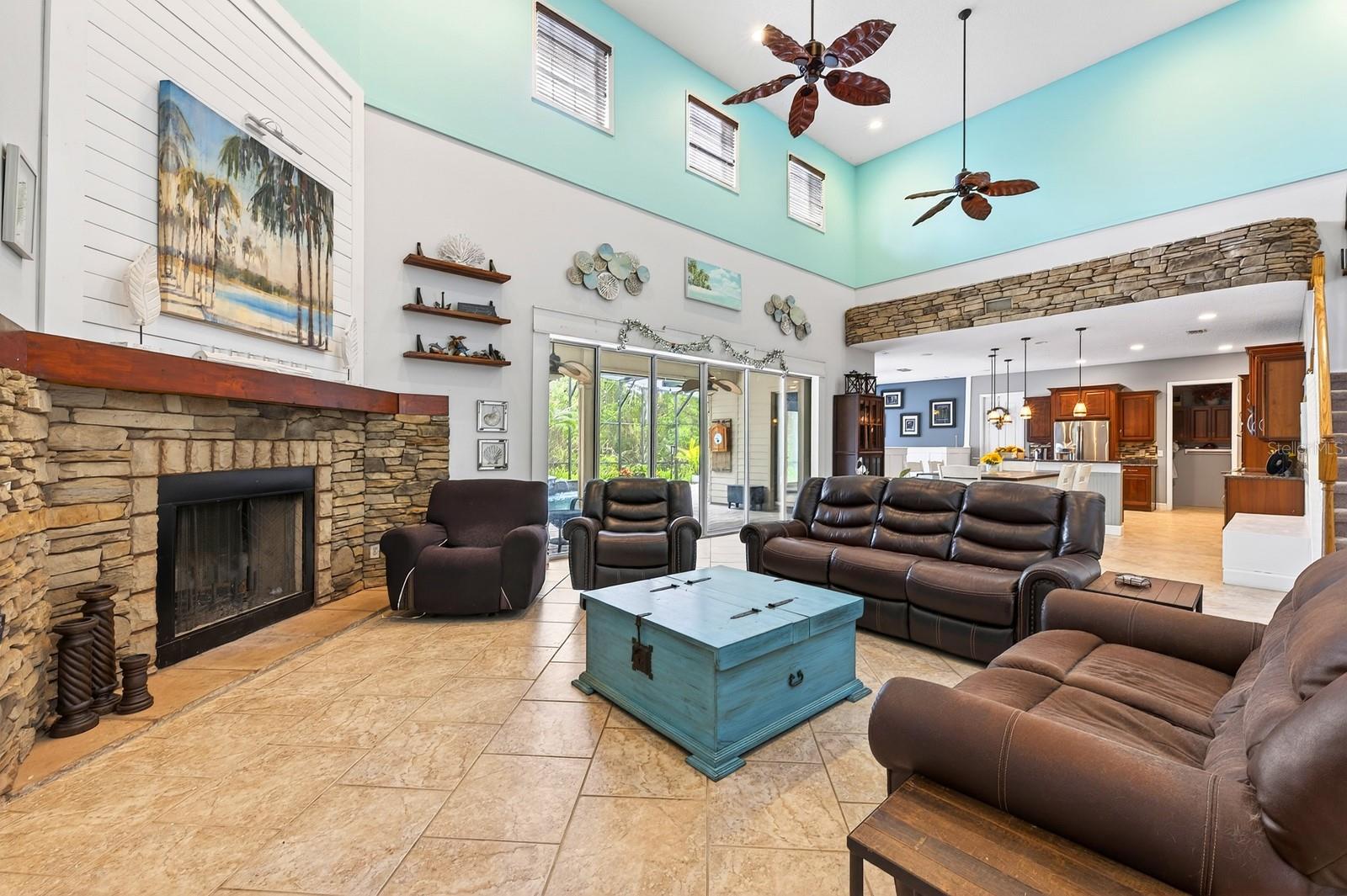 2756 LAKE PICKETT PL, CHULUOTA, FL, 32766