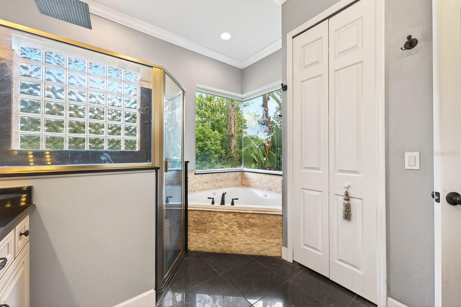 2756 LAKE PICKETT PL, CHULUOTA, FL, 32766