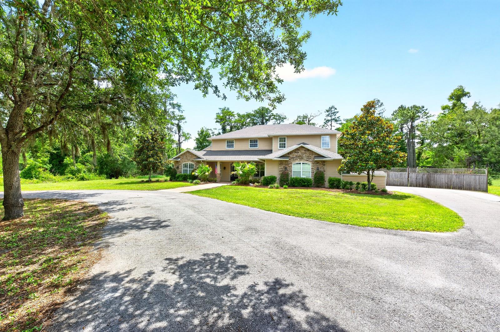 2756 LAKE PICKETT PL, CHULUOTA, FL, 32766