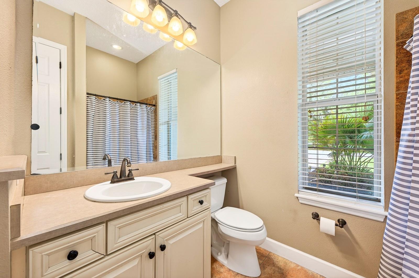 2756 LAKE PICKETT PL, CHULUOTA, FL, 32766