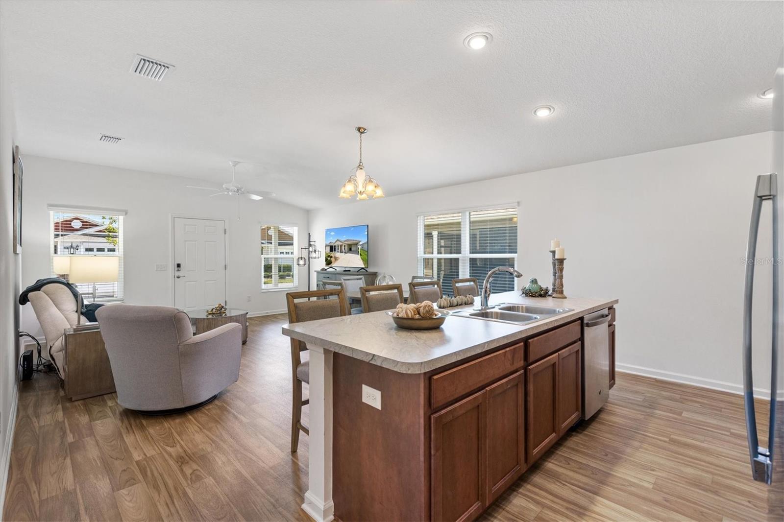6088 TOMPKINS ST, THE VILLAGES, FL, 32163