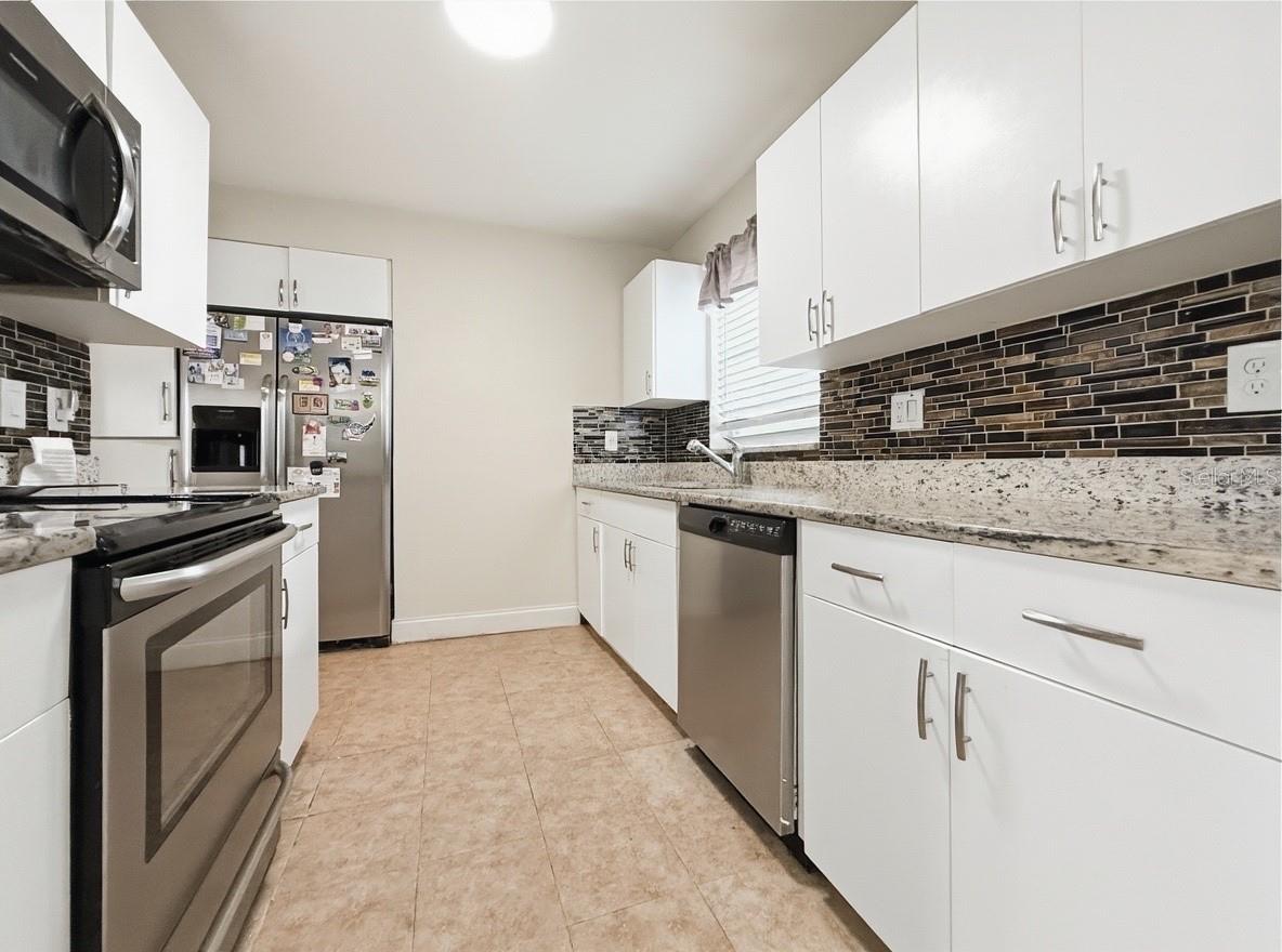 1816 COLTON DR, ORLANDO, FL, 32822