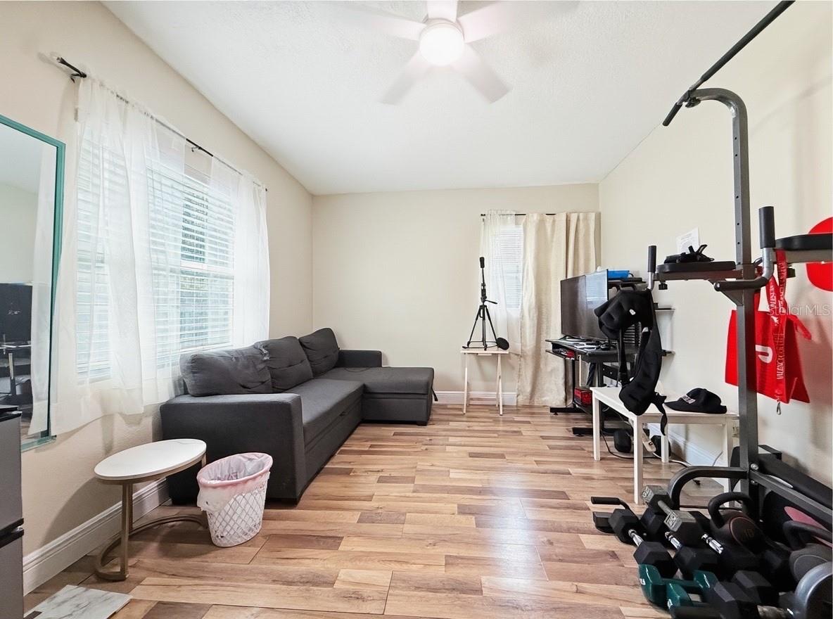 1816 COLTON DR, ORLANDO, FL, 32822