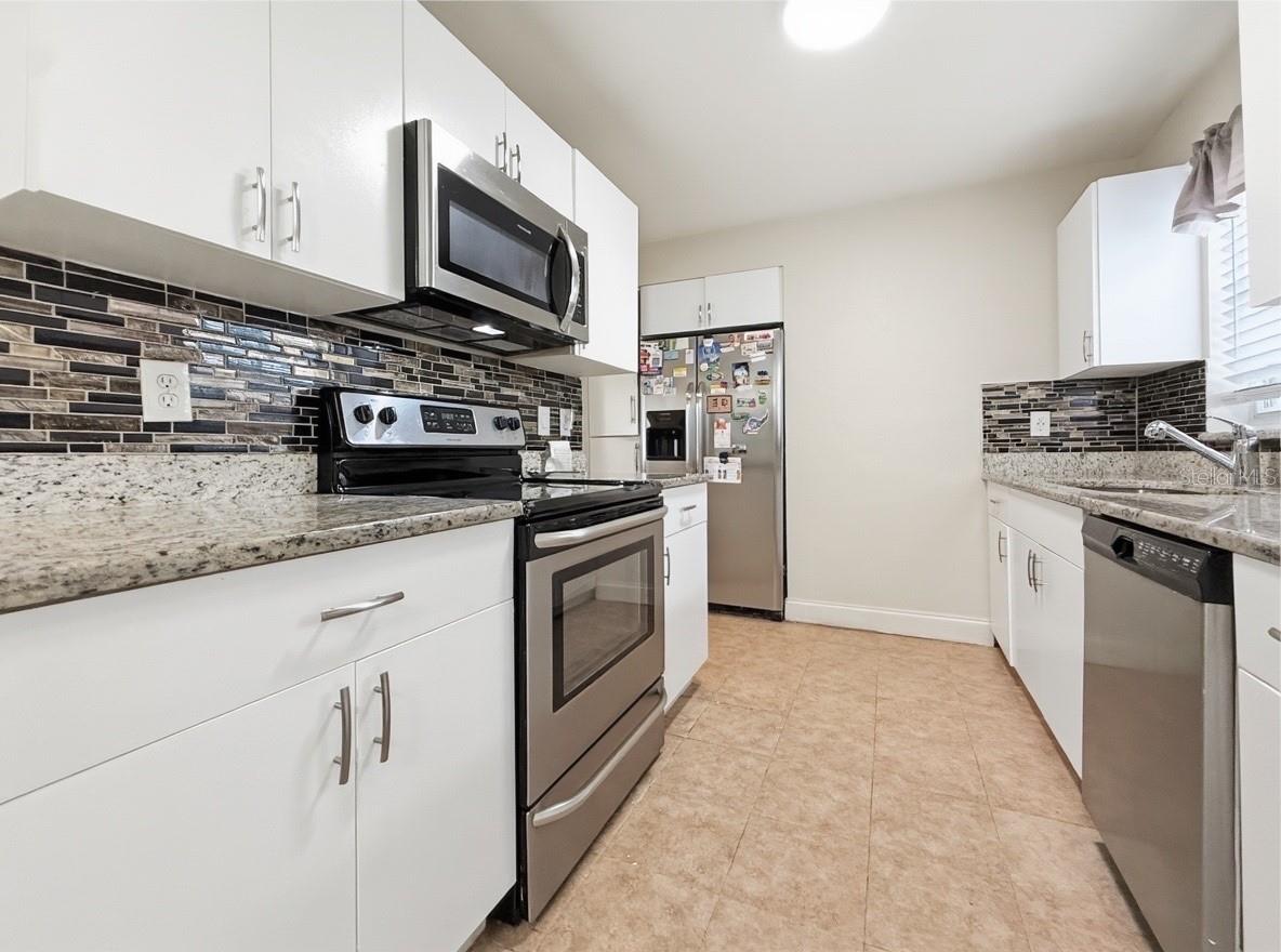1816 COLTON DR, ORLANDO, FL, 32822