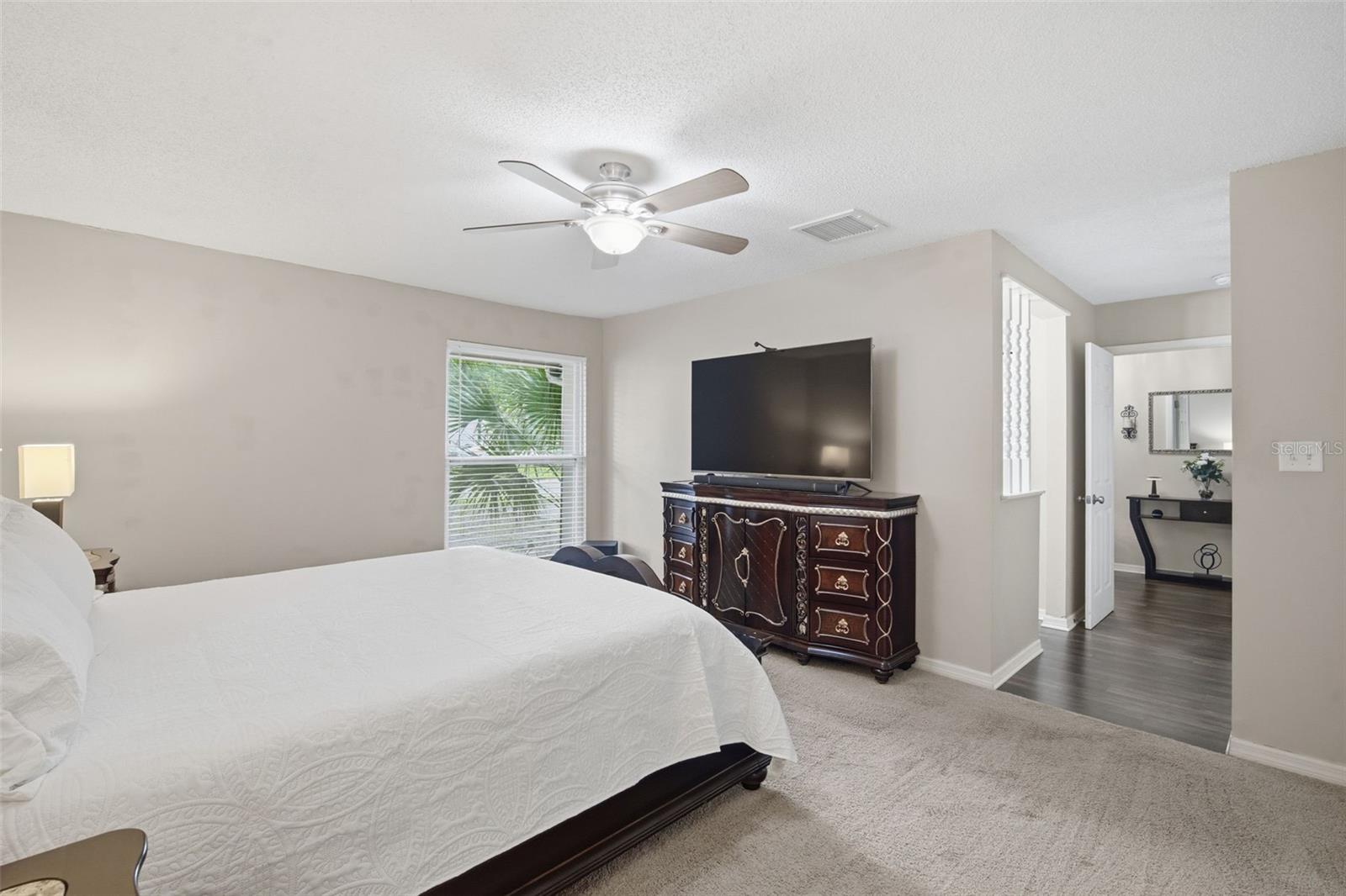 7327 SUNSHINE CIR, TAMPA, FL, 33634
