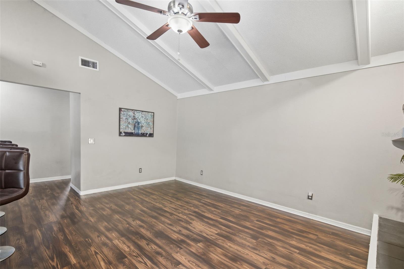 7327 SUNSHINE CIR, TAMPA, FL, 33634