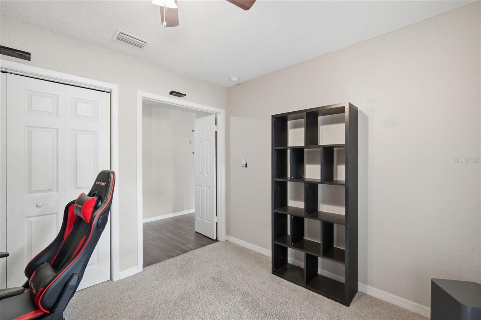 7327 SUNSHINE CIR, TAMPA, FL, 33634