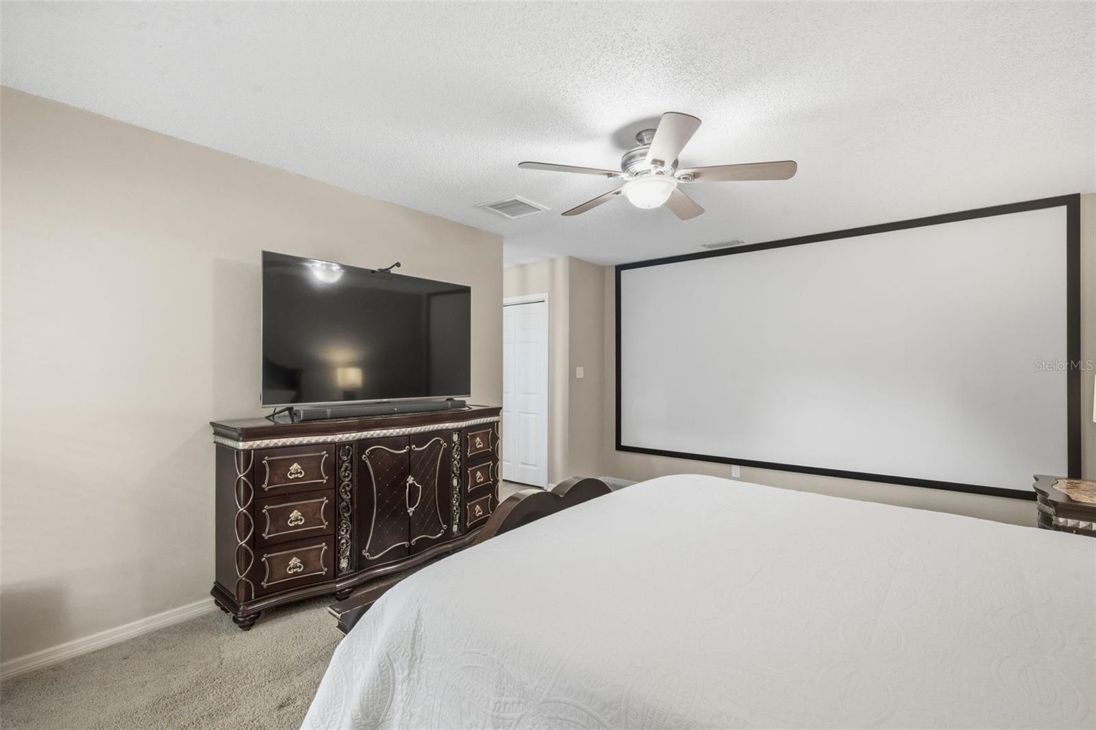 7327 SUNSHINE CIR, TAMPA, FL, 33634
