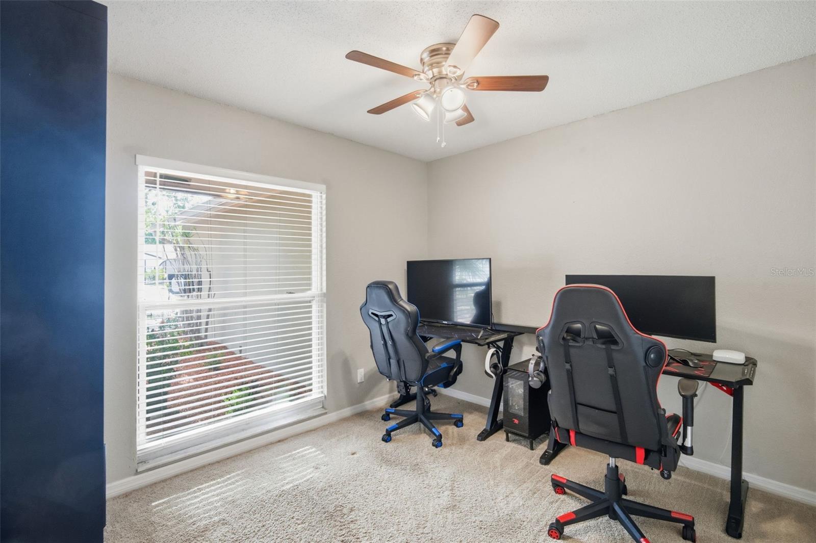 7327 SUNSHINE CIR, TAMPA, FL, 33634