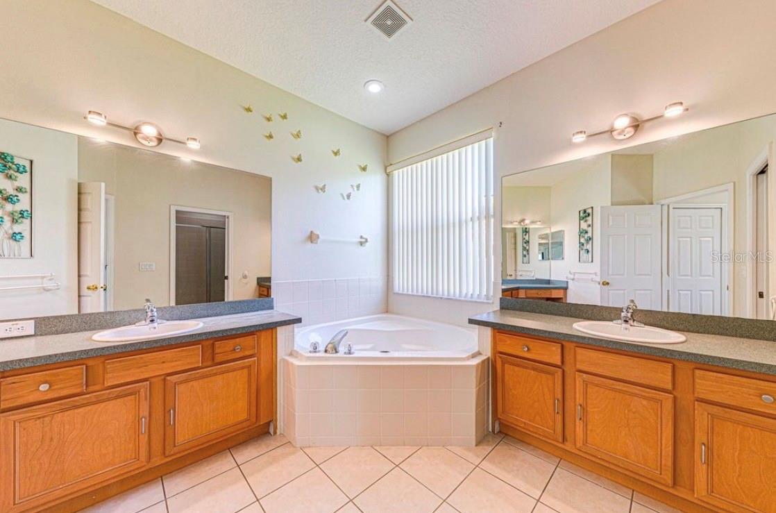 360 TUPELO CIR, DAVENPORT, FL, 33897
