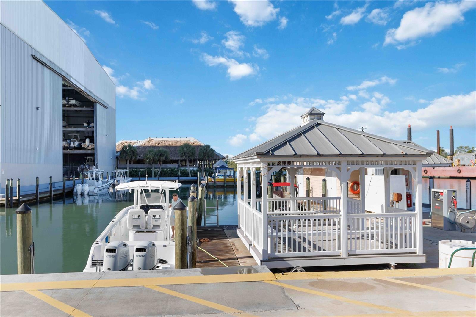 100 CIRCUIT RD #N41, NOKOMIS, FL, 34275