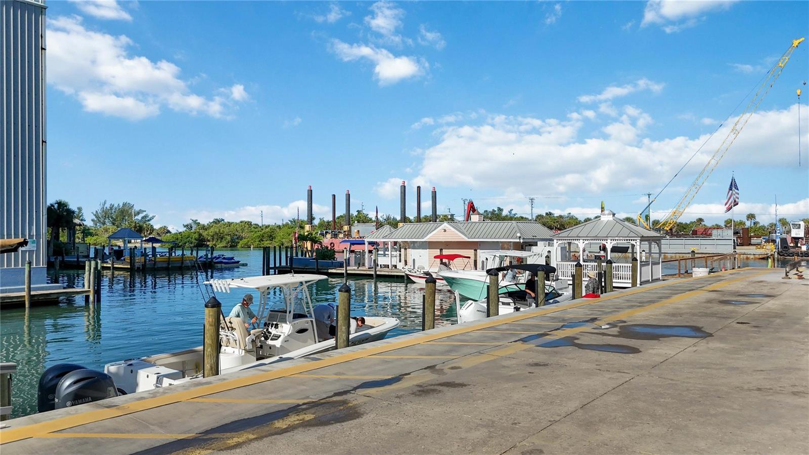 100 CIRCUIT RD #N41, NOKOMIS, FL, 34275