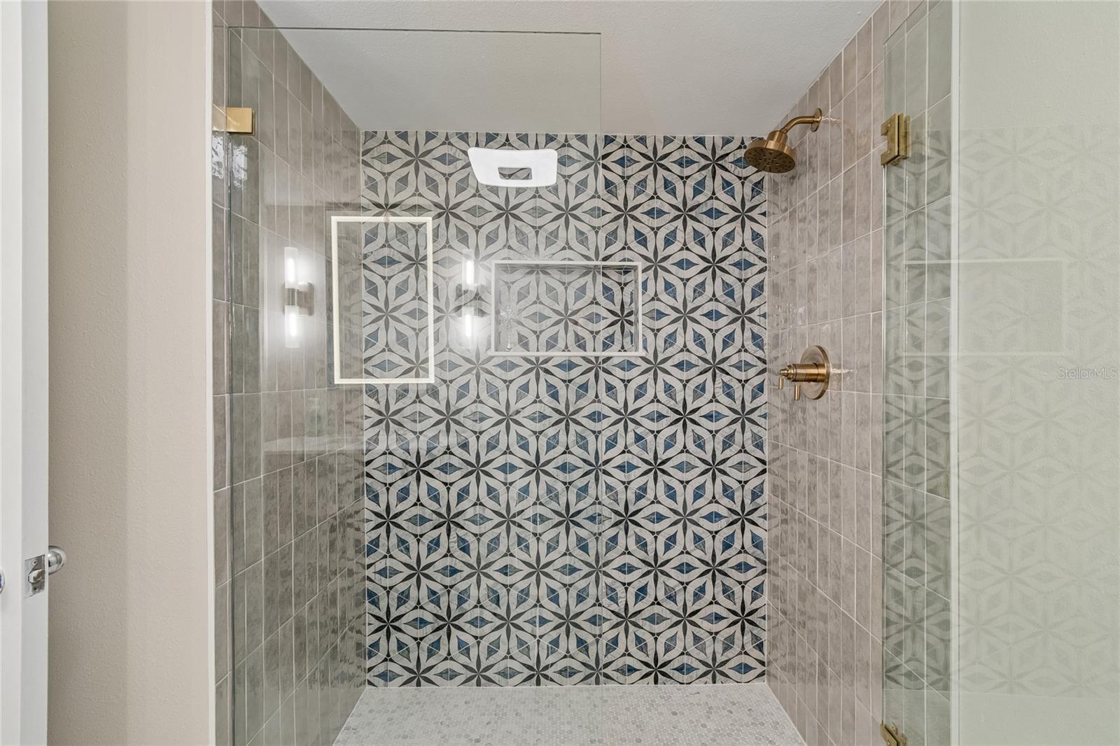 14810 RUE DE BAYONNE #3H, CLEARWATER, FL, 33762