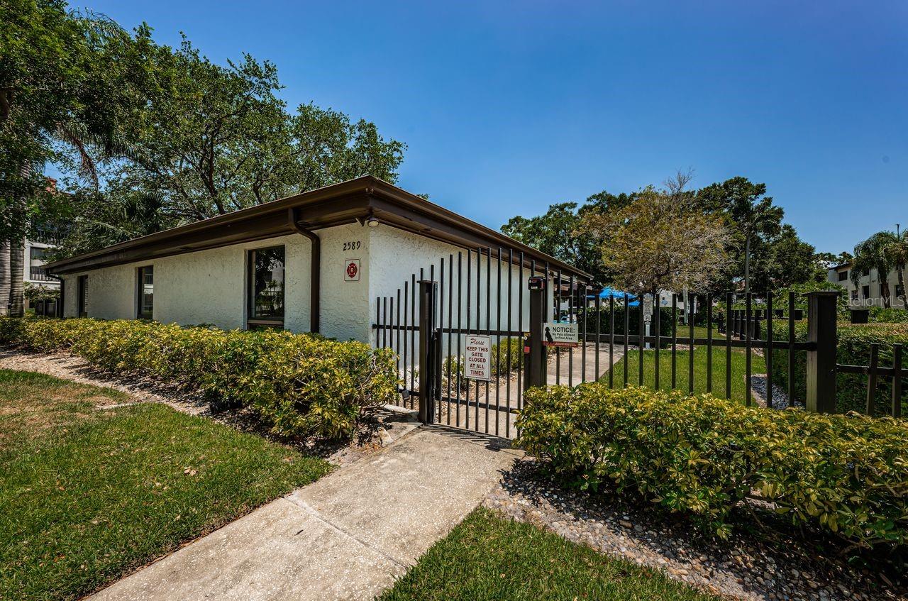 2581 COUNTRYSIDE BLVD #304, CLEARWATER, FL, 33761