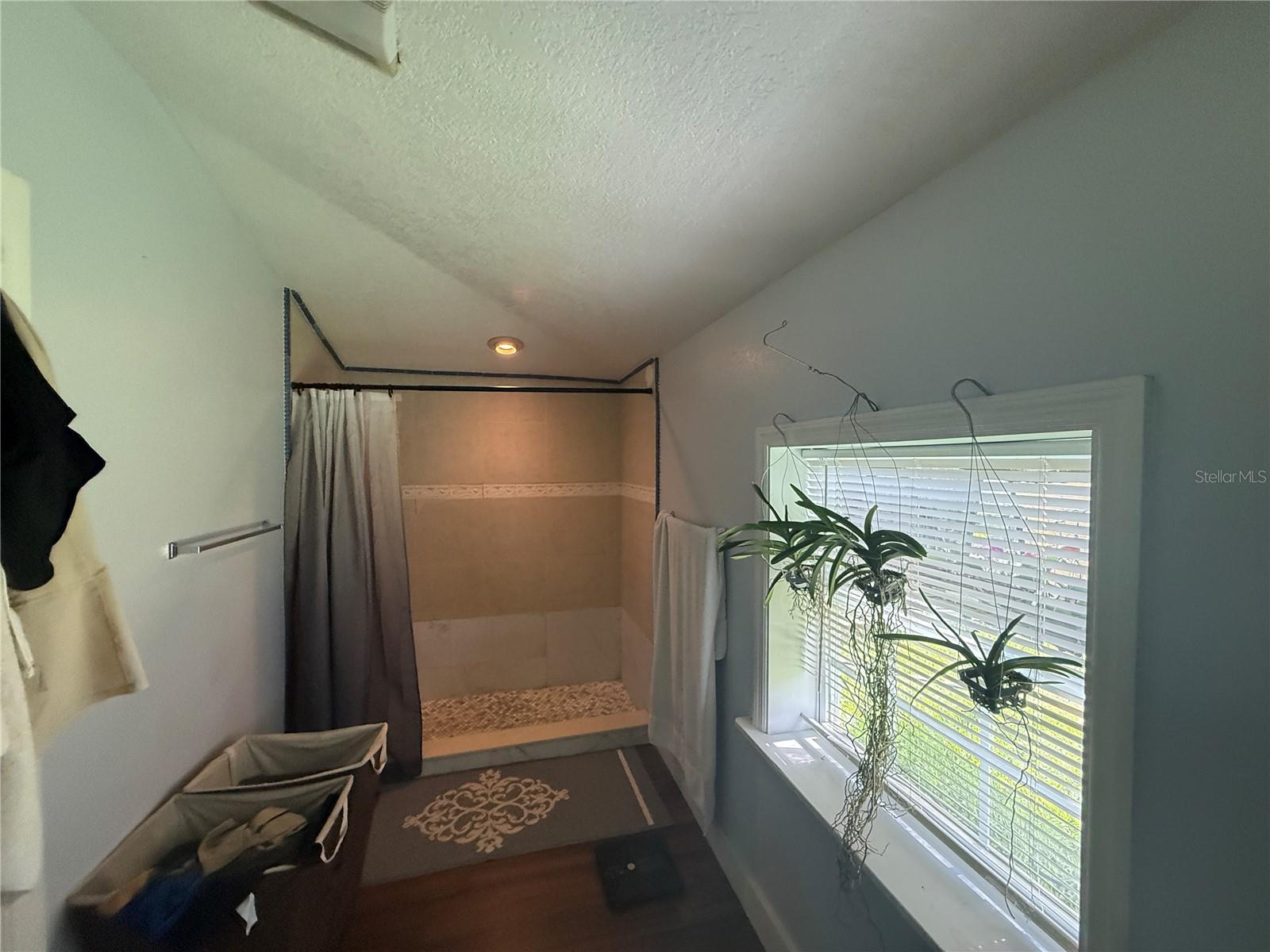900 TIMOR AVE, ORLANDO, FL, 32804