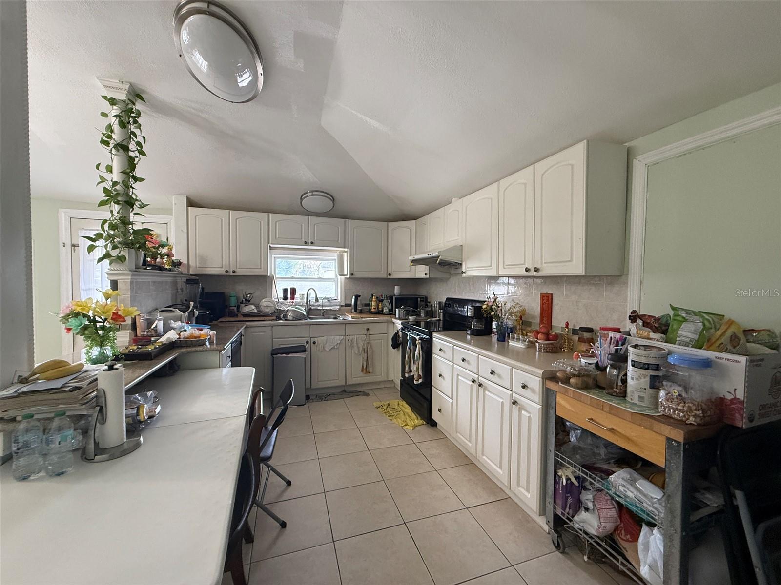 900 TIMOR AVE, ORLANDO, FL, 32804