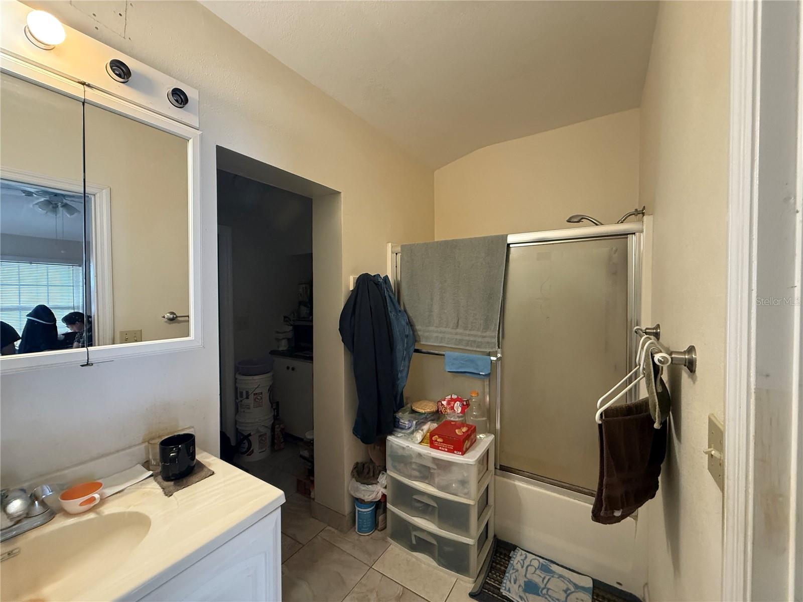 900 TIMOR AVE, ORLANDO, FL, 32804