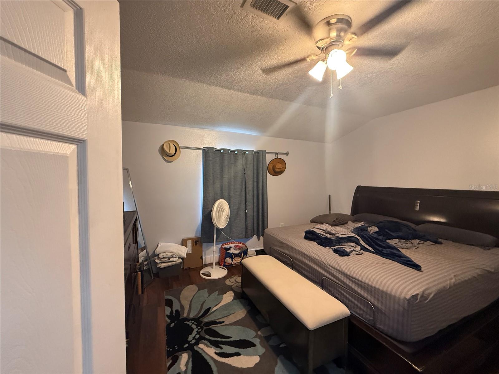 900 TIMOR AVE, ORLANDO, FL, 32804
