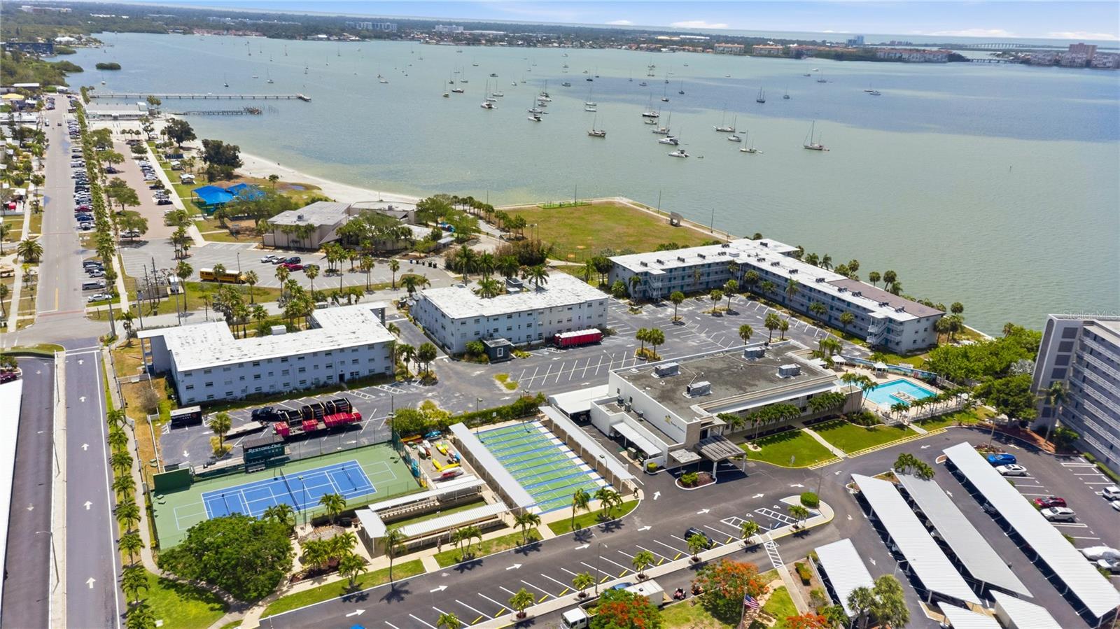 6025 SHORE BLVD S #406, GULFPORT, FL, 33707
