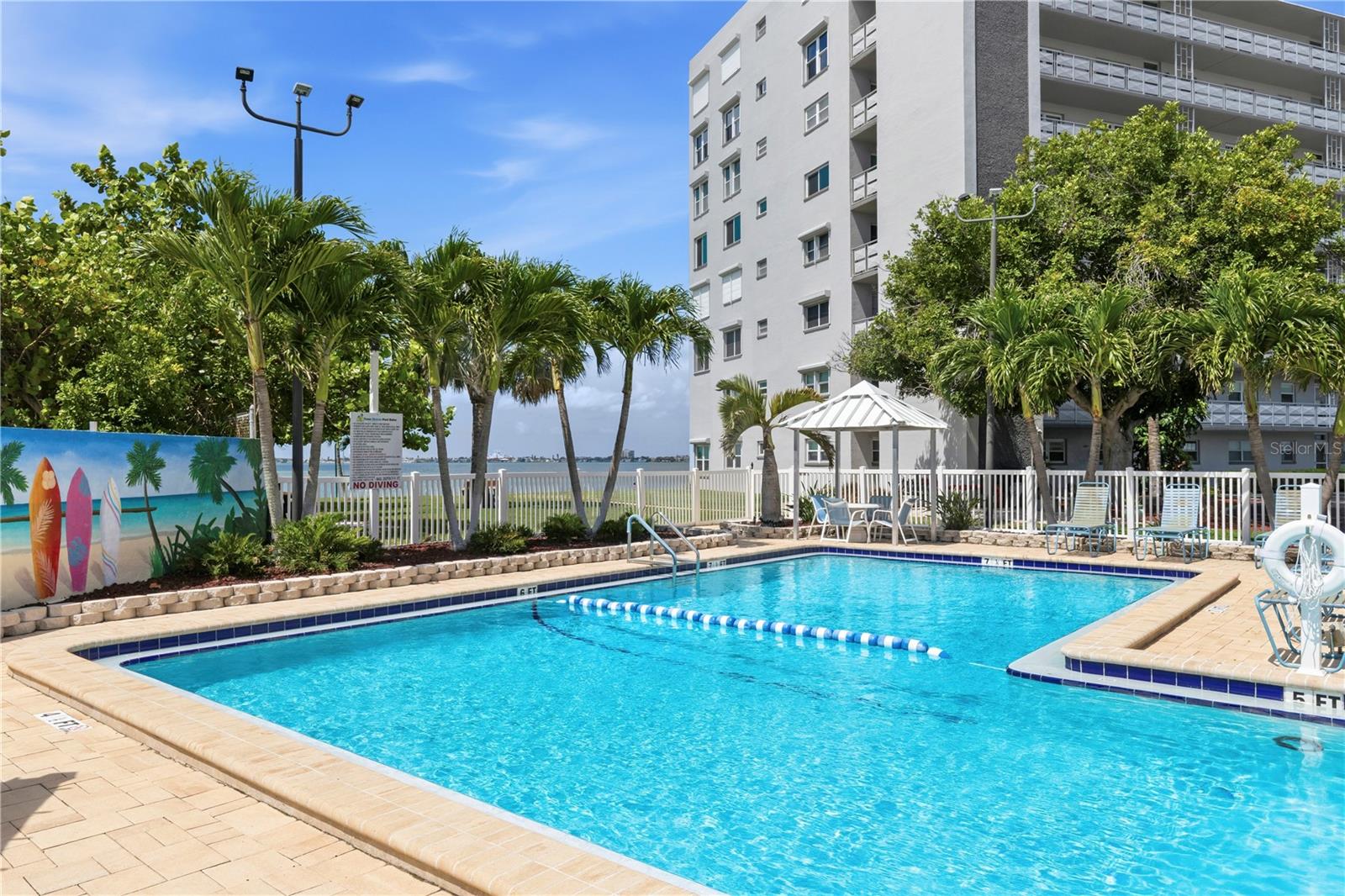 6025 SHORE BLVD S #406, GULFPORT, FL, 33707