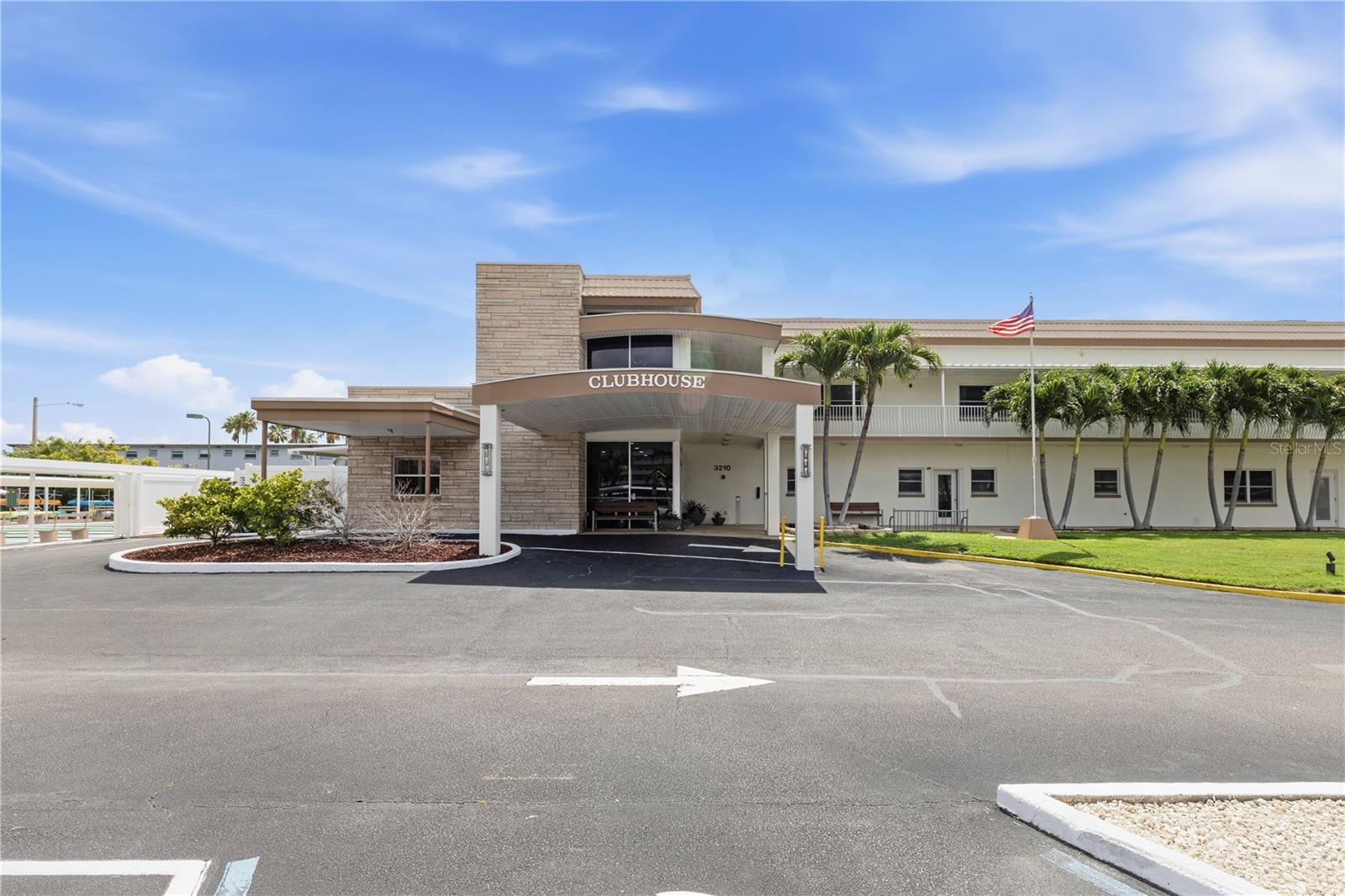 6025 SHORE BLVD S #406, GULFPORT, FL, 33707