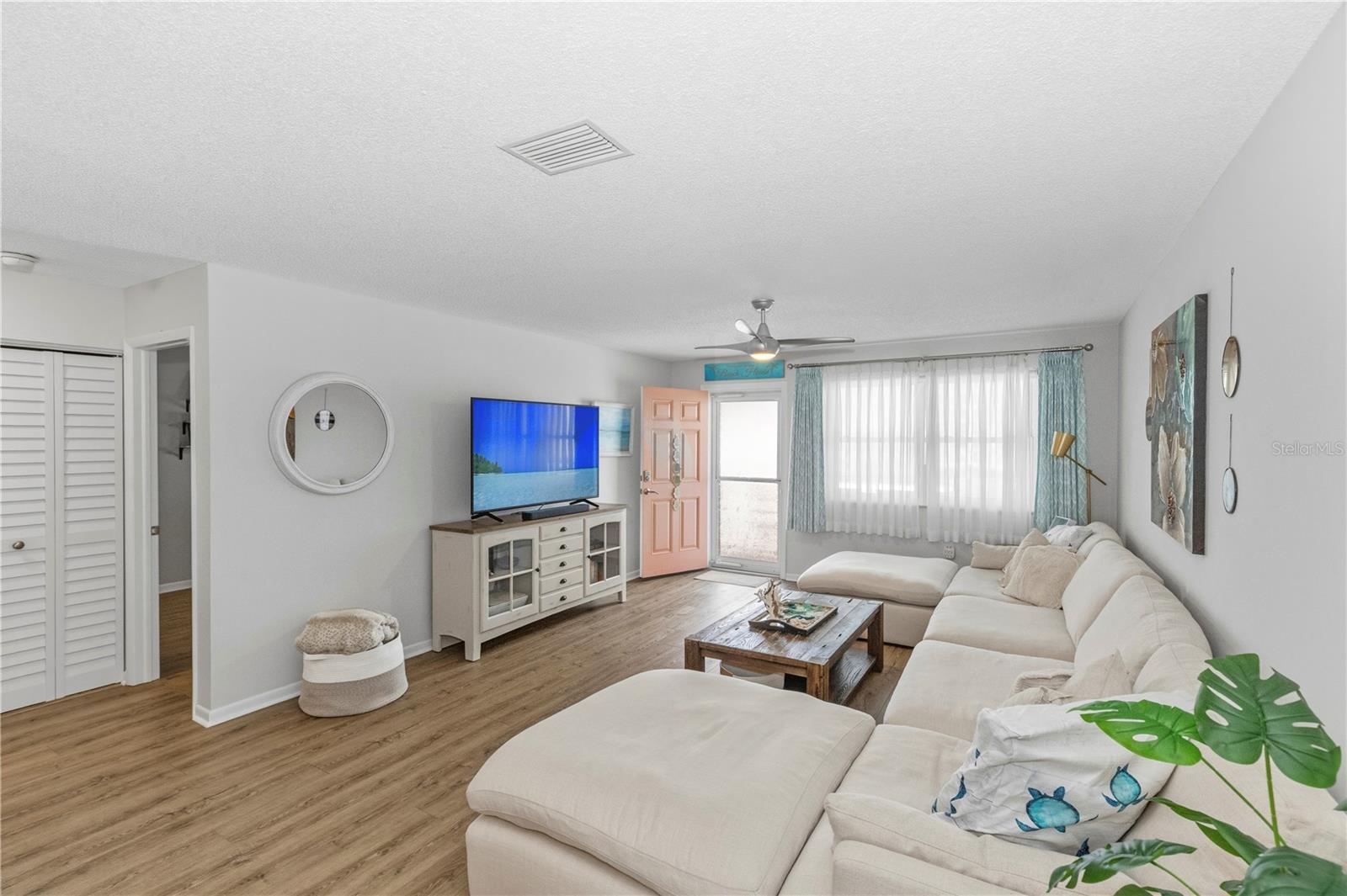 6025 SHORE BLVD S #406, GULFPORT, FL, 33707