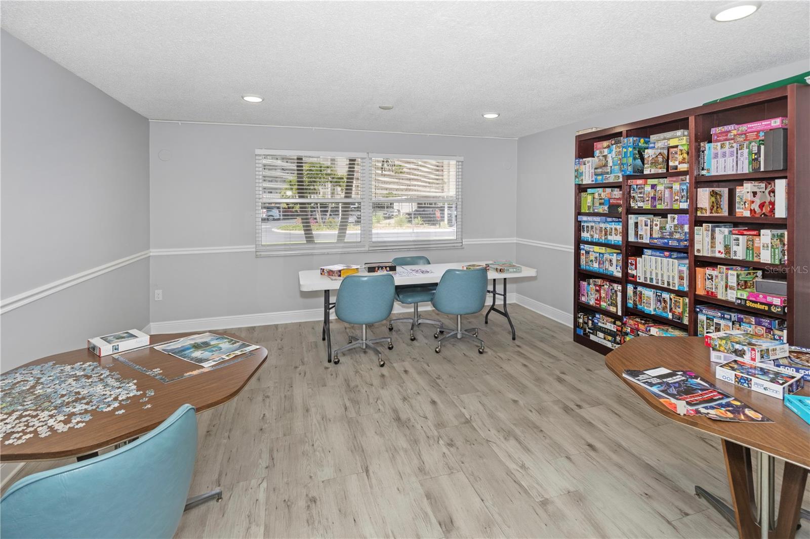 6025 SHORE BLVD S #406, GULFPORT, FL, 33707