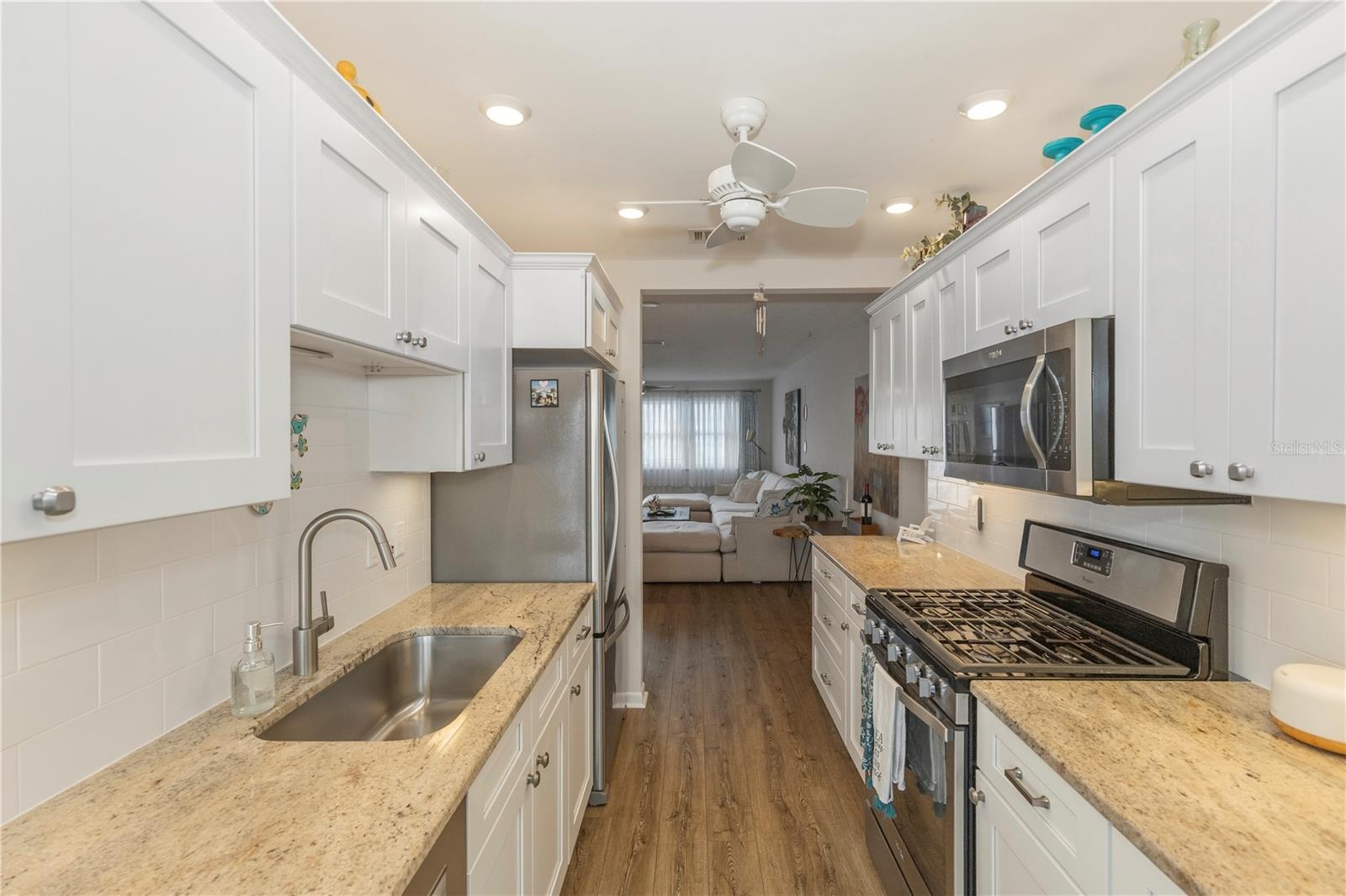 6025 SHORE BLVD S #406, GULFPORT, FL, 33707