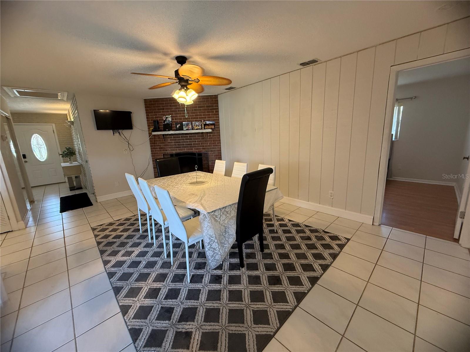 409 NEEDLES DR, PORT ORANGE, FL, 32127