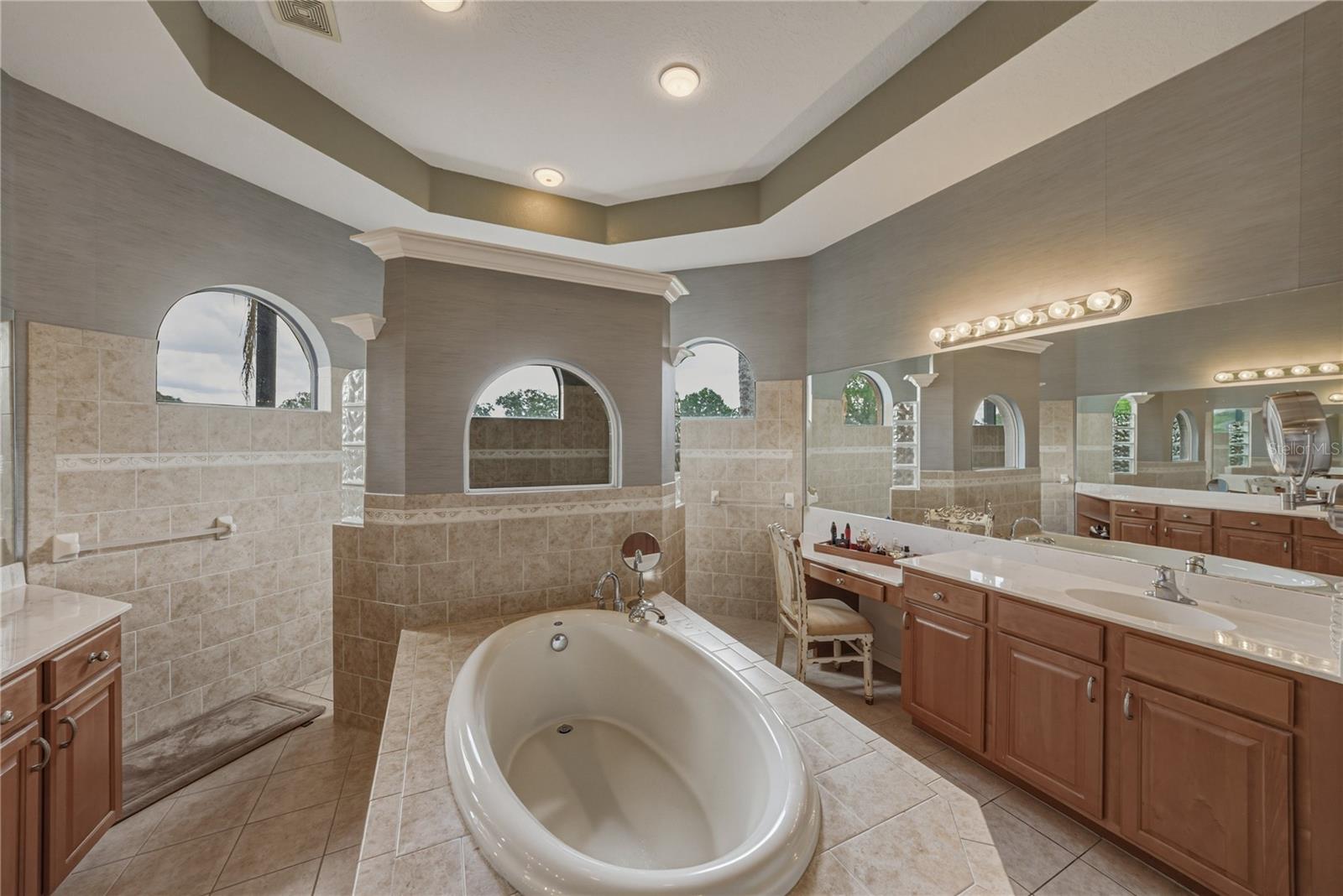 13236 LEGENDS TRL, DADE CITY, FL, 33525