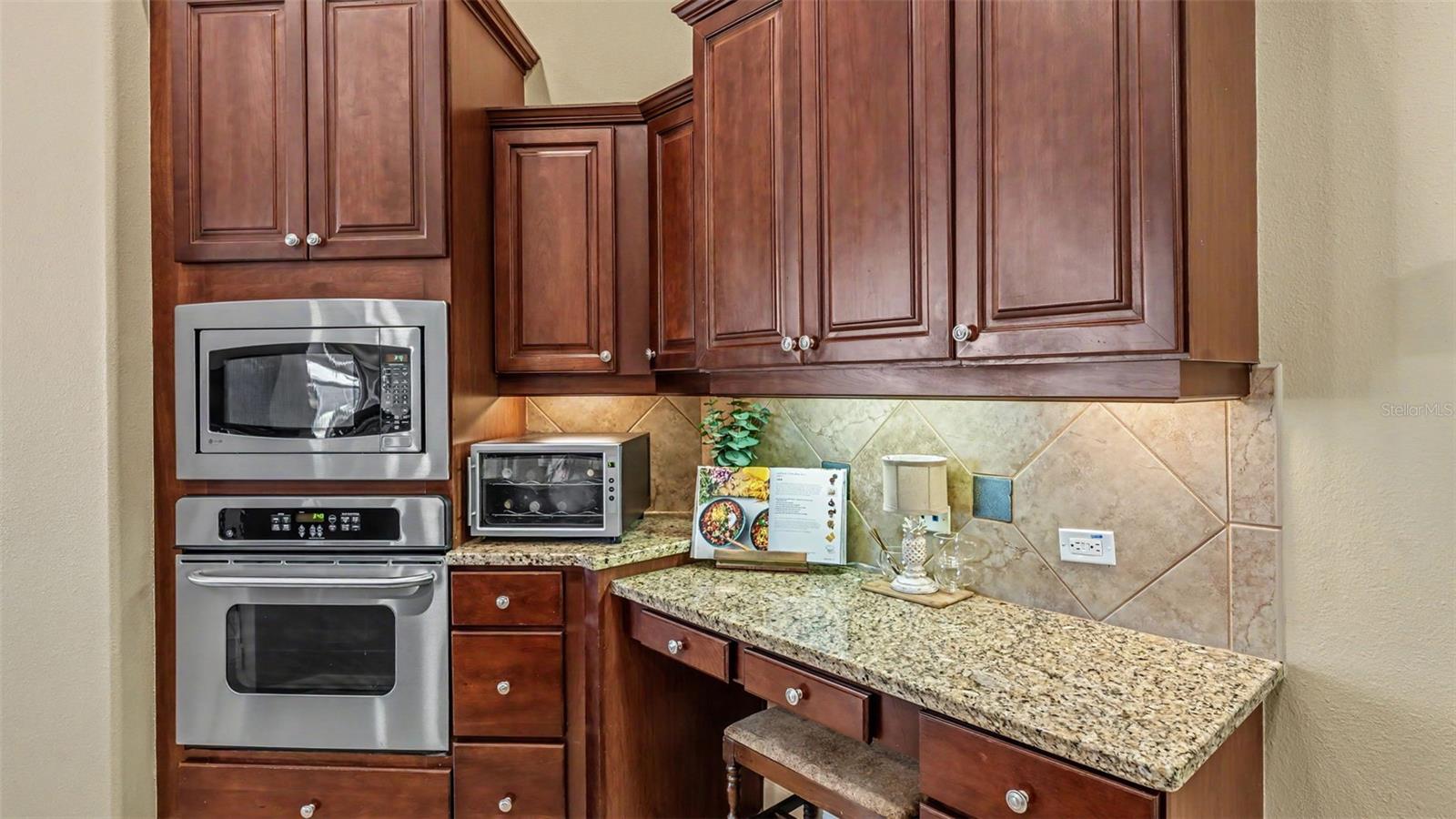 664 WHISPER WOODS DR, LAKELAND, FL, 33813