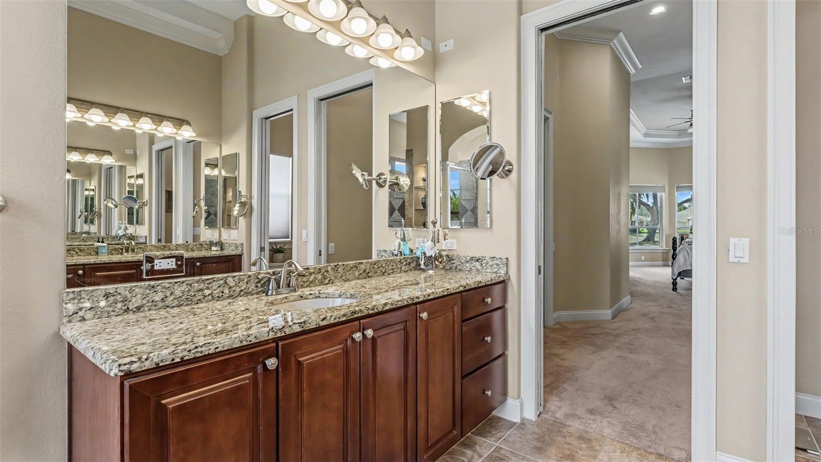 664 WHISPER WOODS DR, LAKELAND, FL, 33813