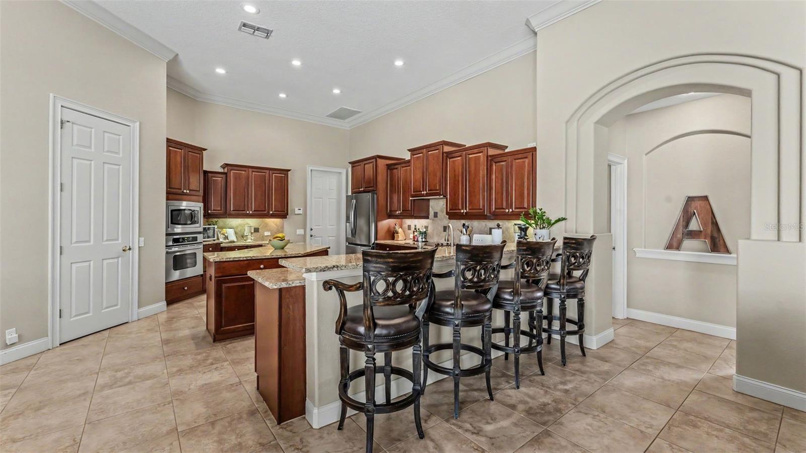664 WHISPER WOODS DR, LAKELAND, FL, 33813