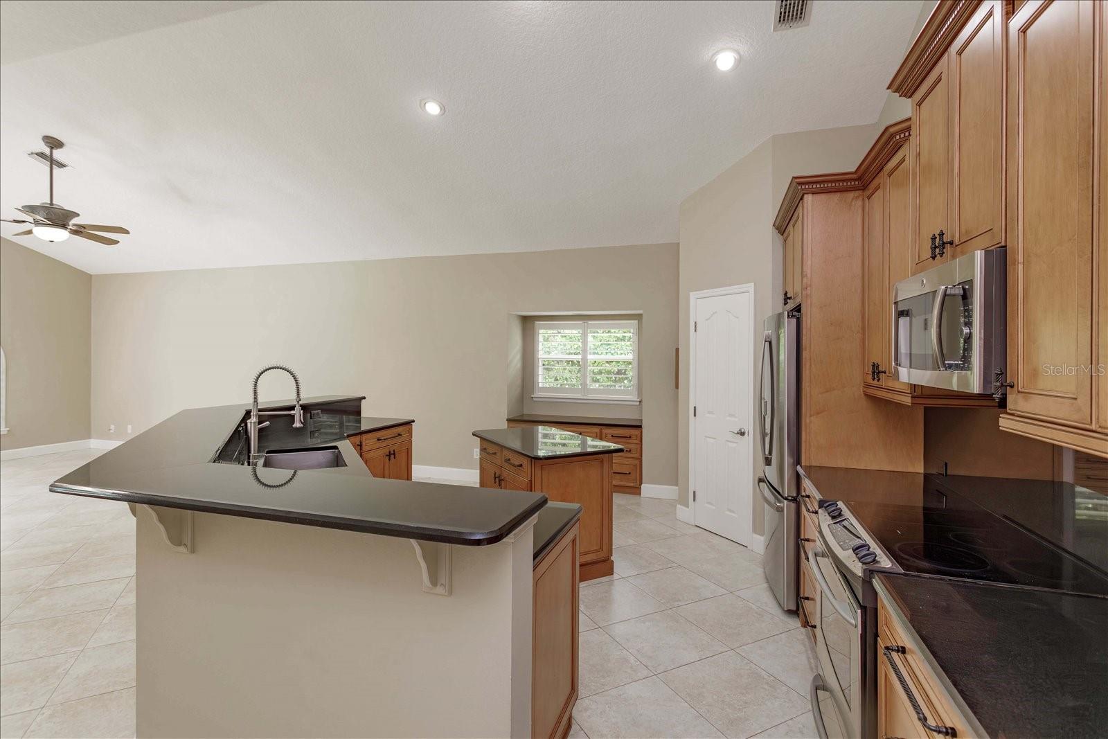 4965 SHORELINE CIR, SANFORD, FL, 32771