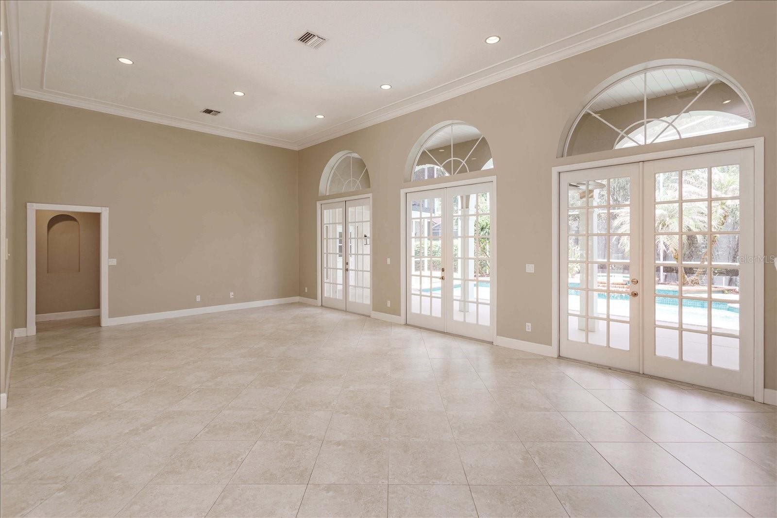 4965 SHORELINE CIR, SANFORD, FL, 32771