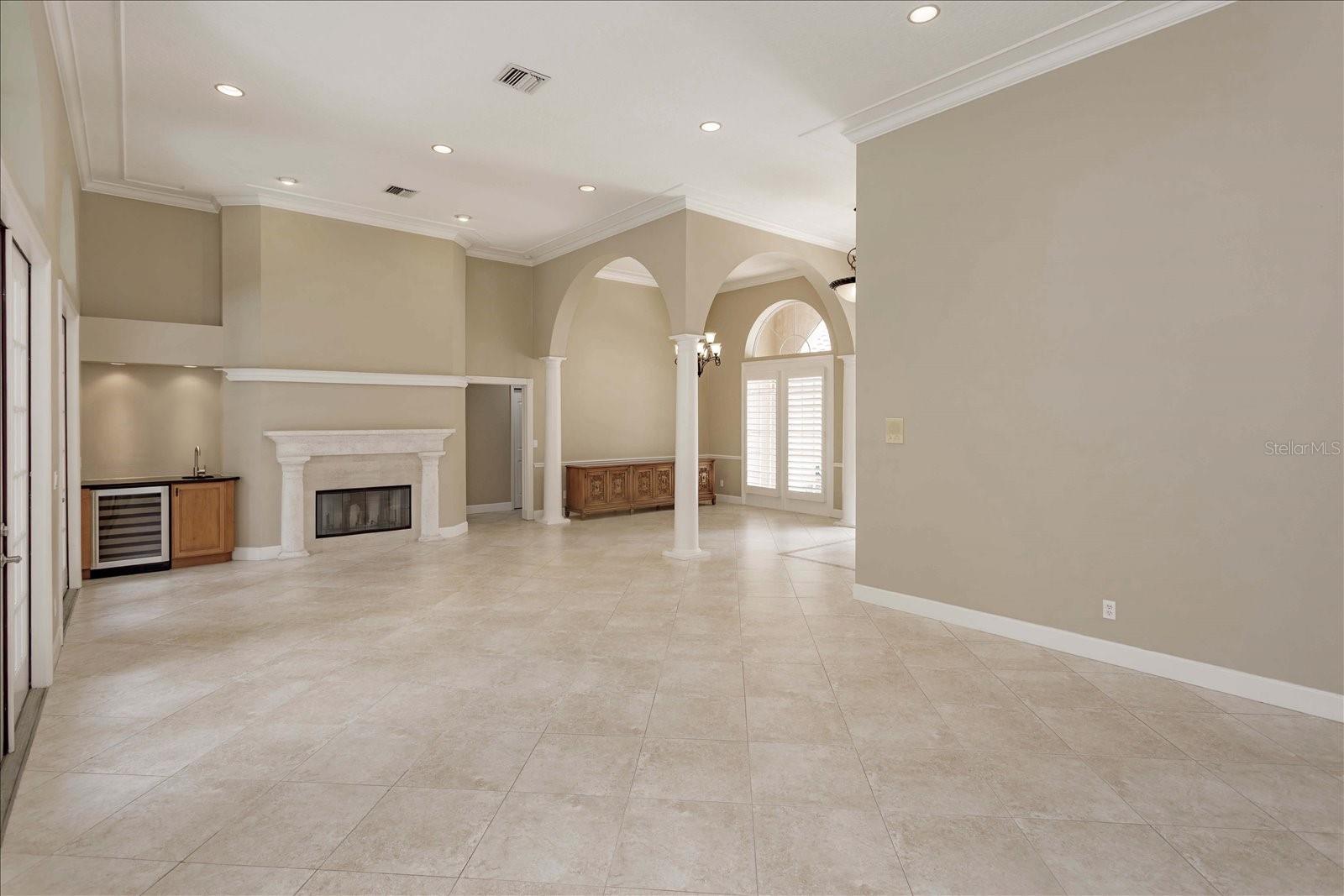 4965 SHORELINE CIR, SANFORD, FL, 32771