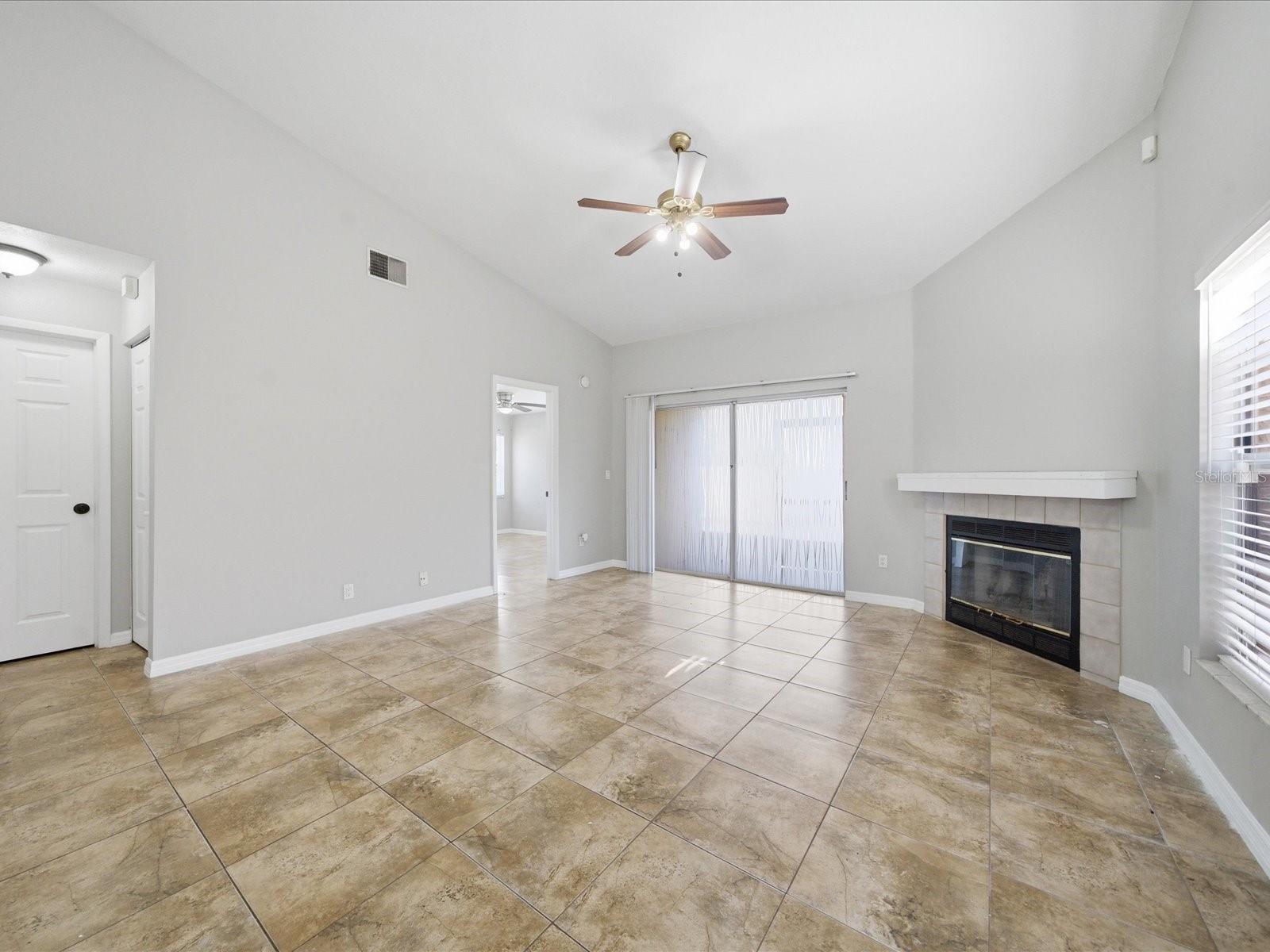 7615 LEMON WOOD CT, TAMPA, FL, 33625