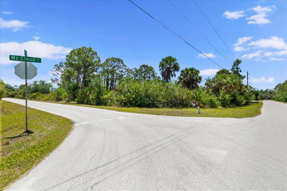 2211 HALE ST, PORT CHARLOTTE, FL, 33953