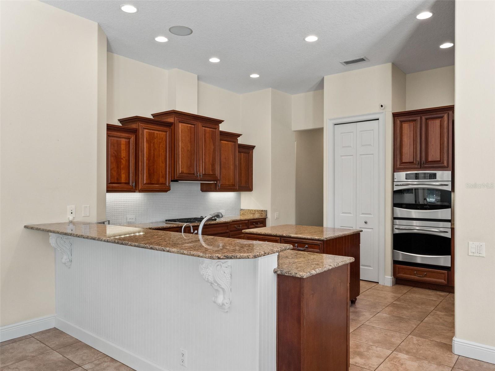 9340 THURLOE PL, ORLANDO, FL, 32827